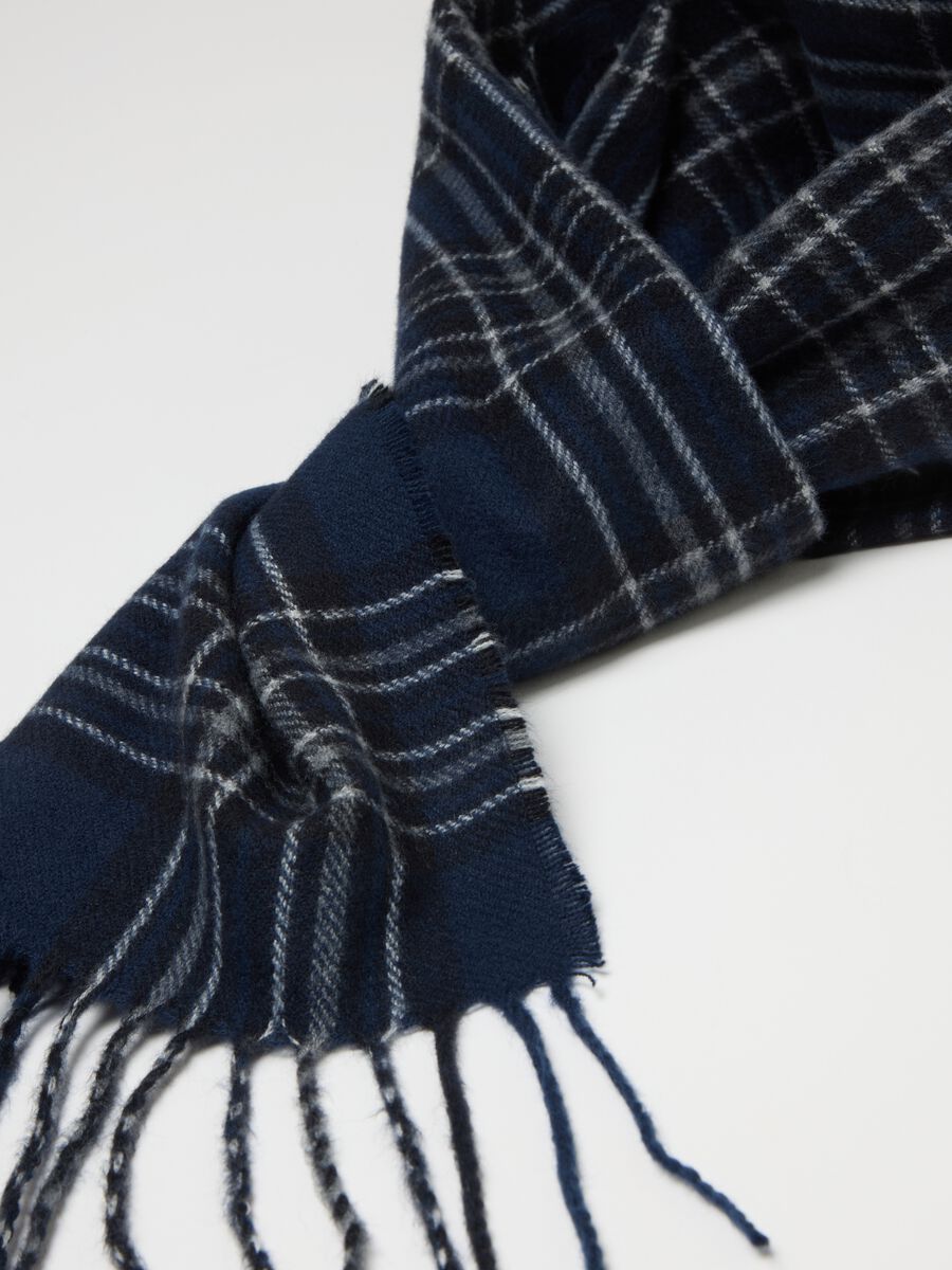 Checked Multicolour Scarf with Tassels_1