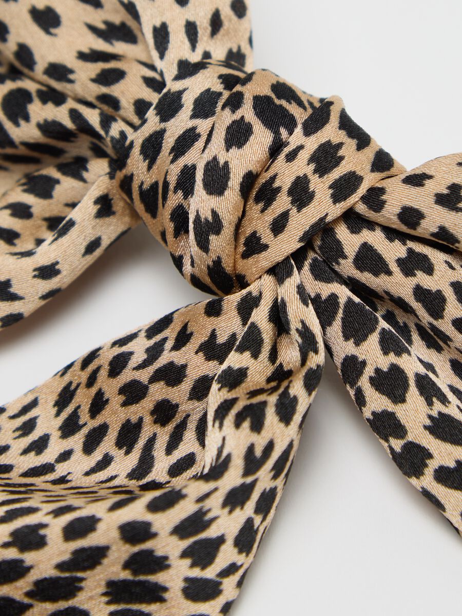 Women’s multicoloured hair clip with bow design_2