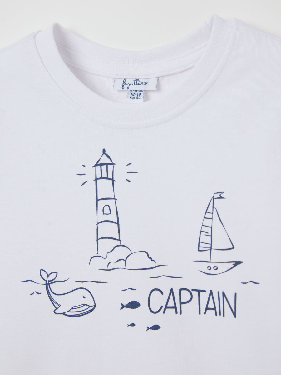 White T-shirt in cotton with "Captain" print_2