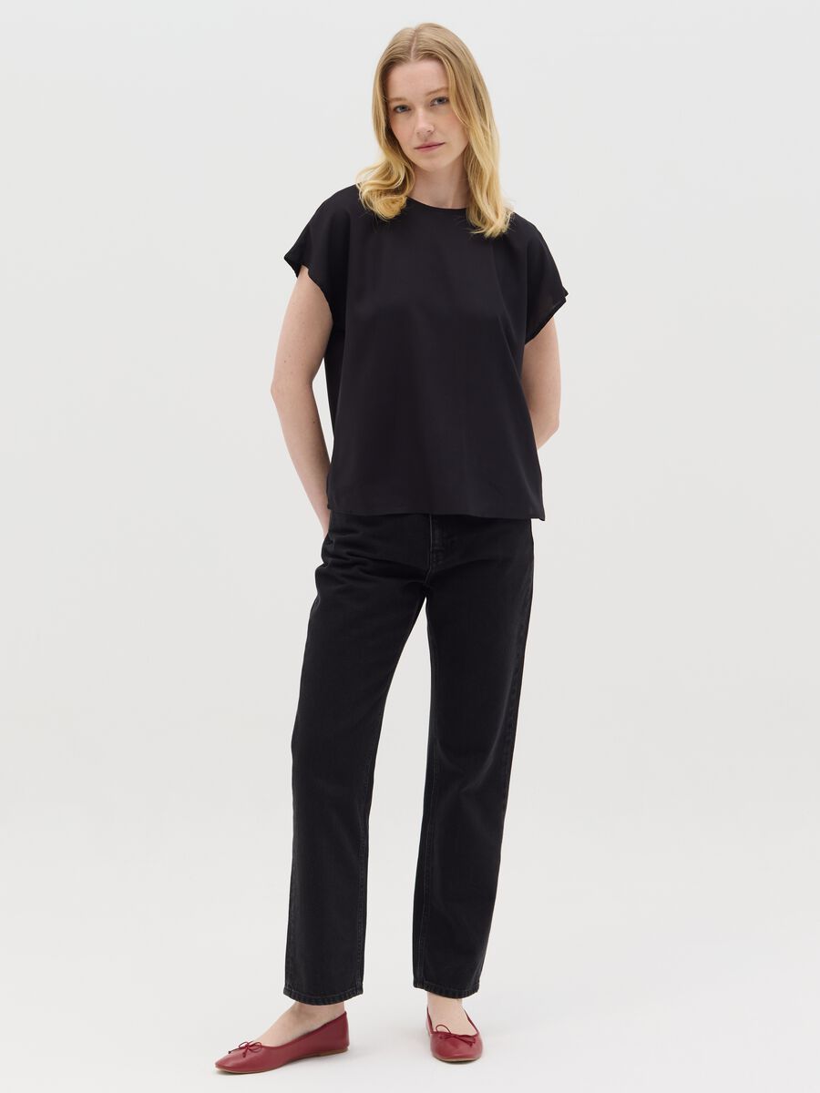 Black short-sleeved blouse in viscose_1