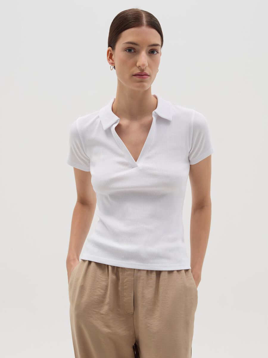 T-shirt with polo neck_0