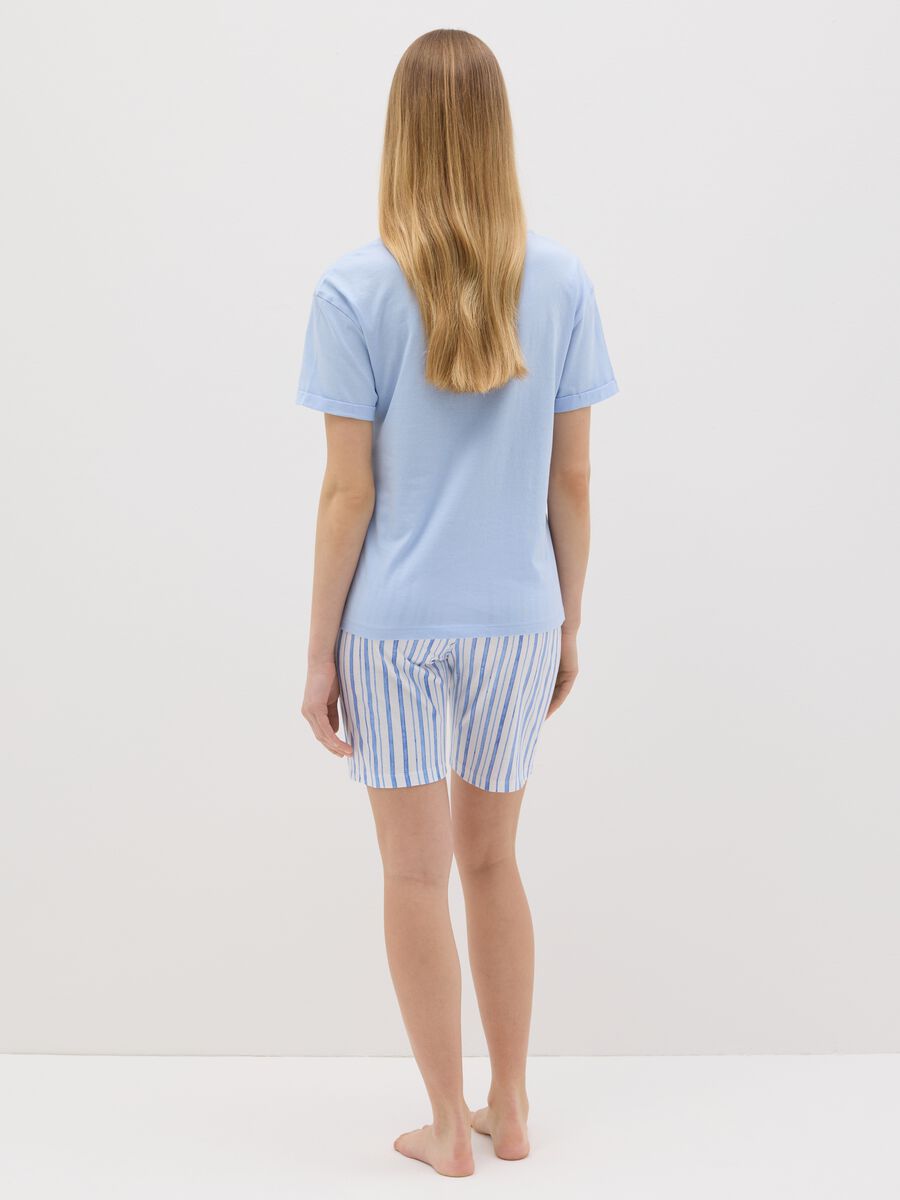 Light blue cotton pyjamas with floral print_2