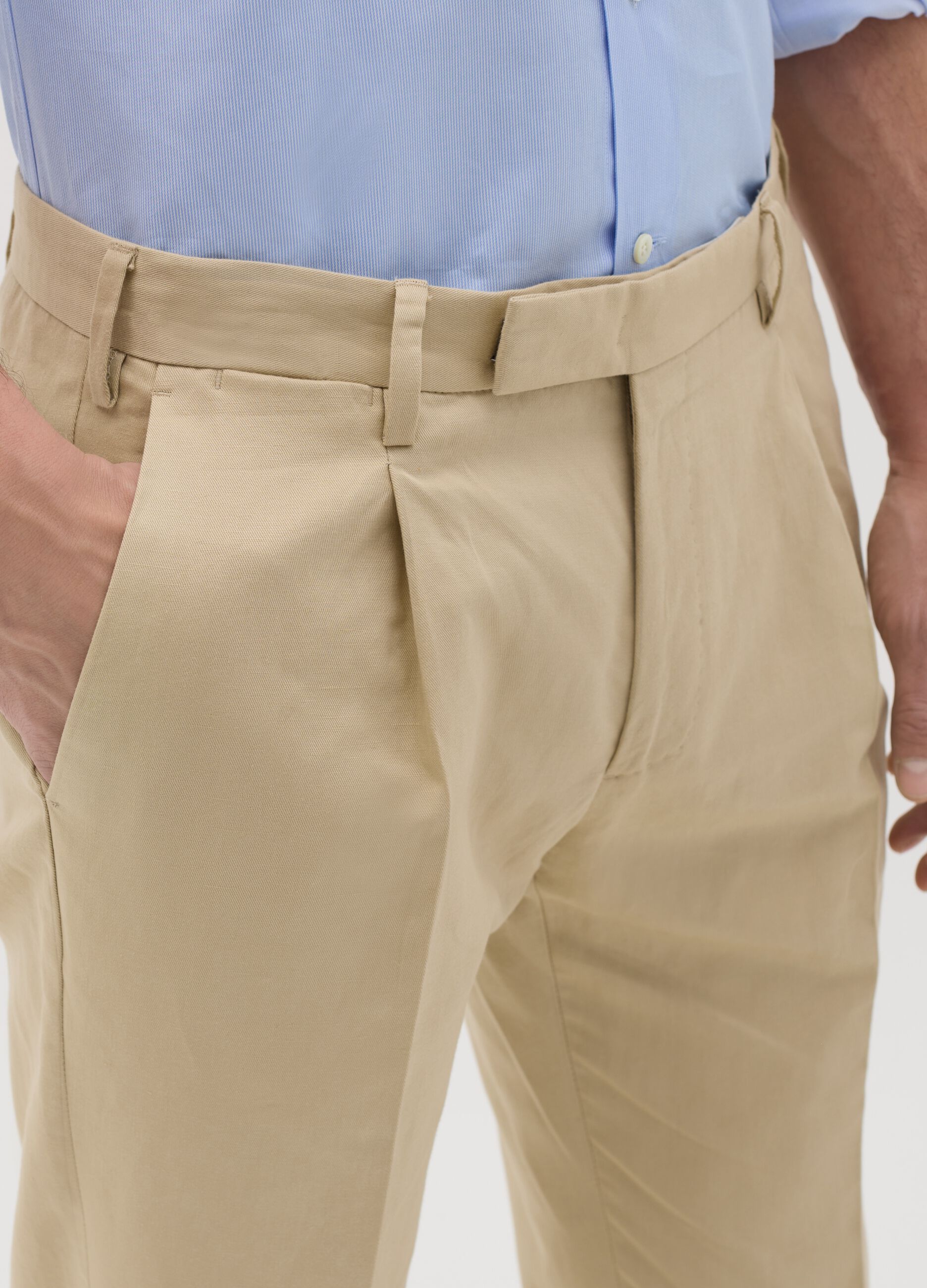 Pantaloni da uomo in cotone e lino beige regular fit