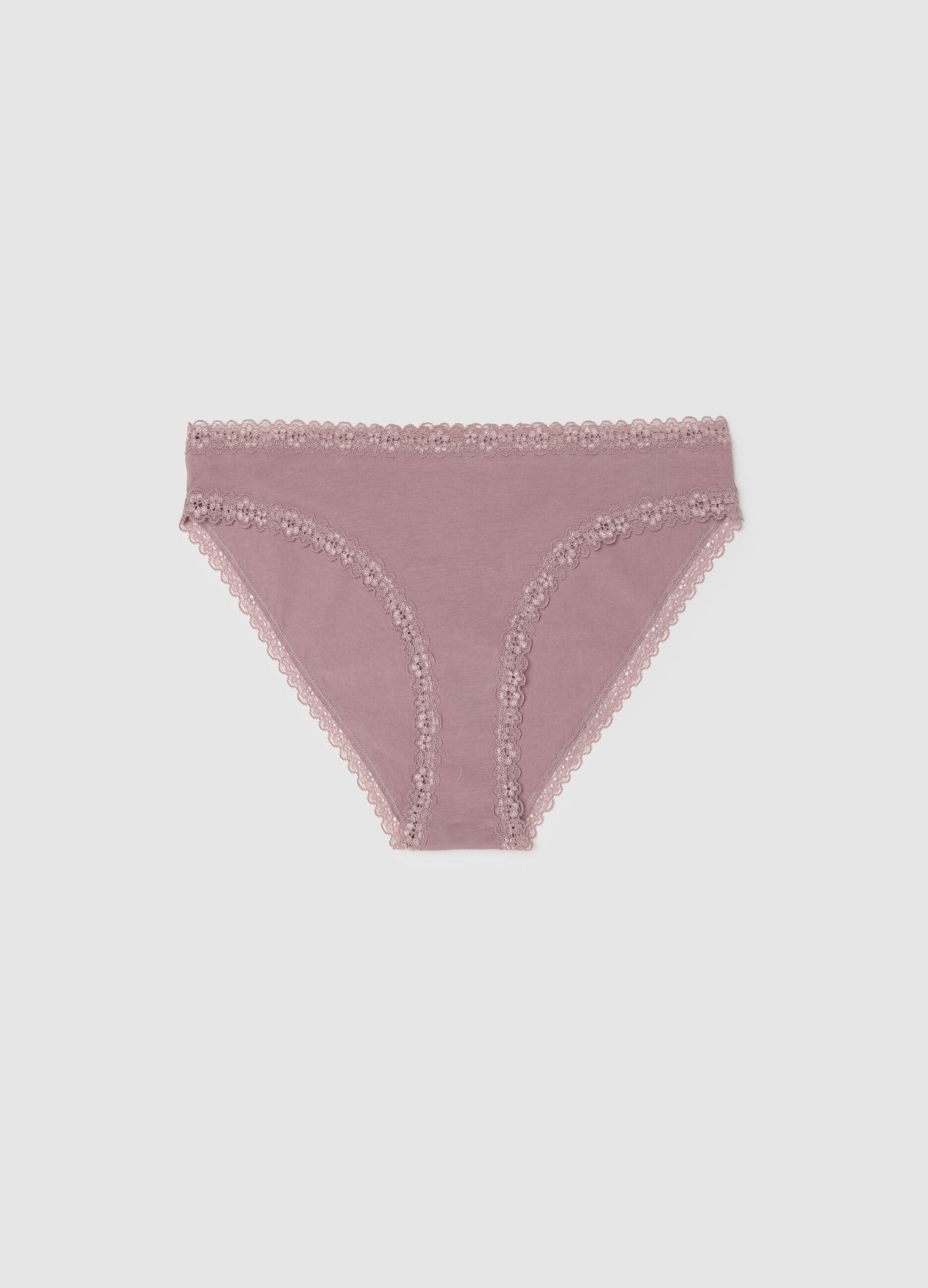Regular fit pink stretch cotton briefs with lace