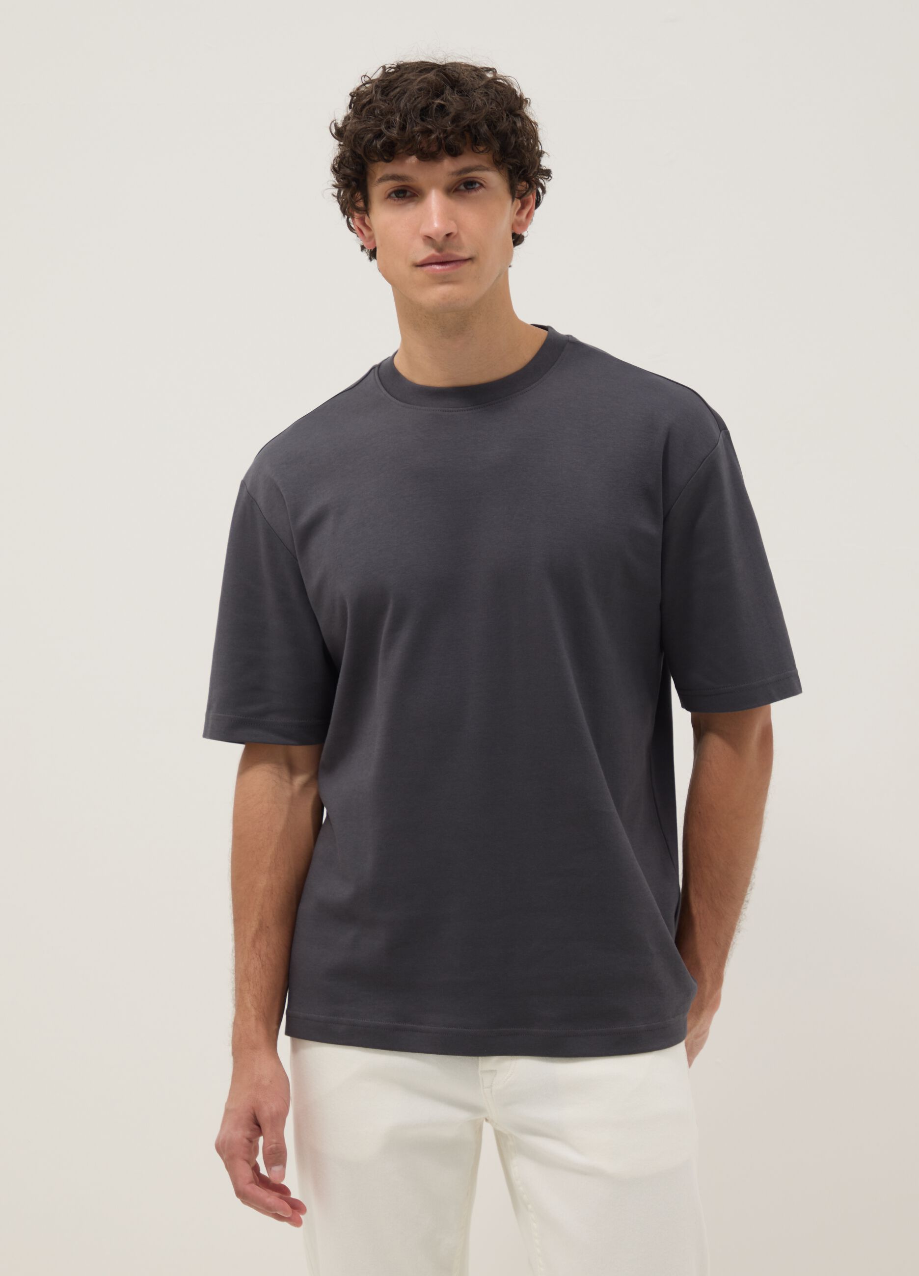 Grey pure cotton short-sleeve T-shirt in a relaxed fit