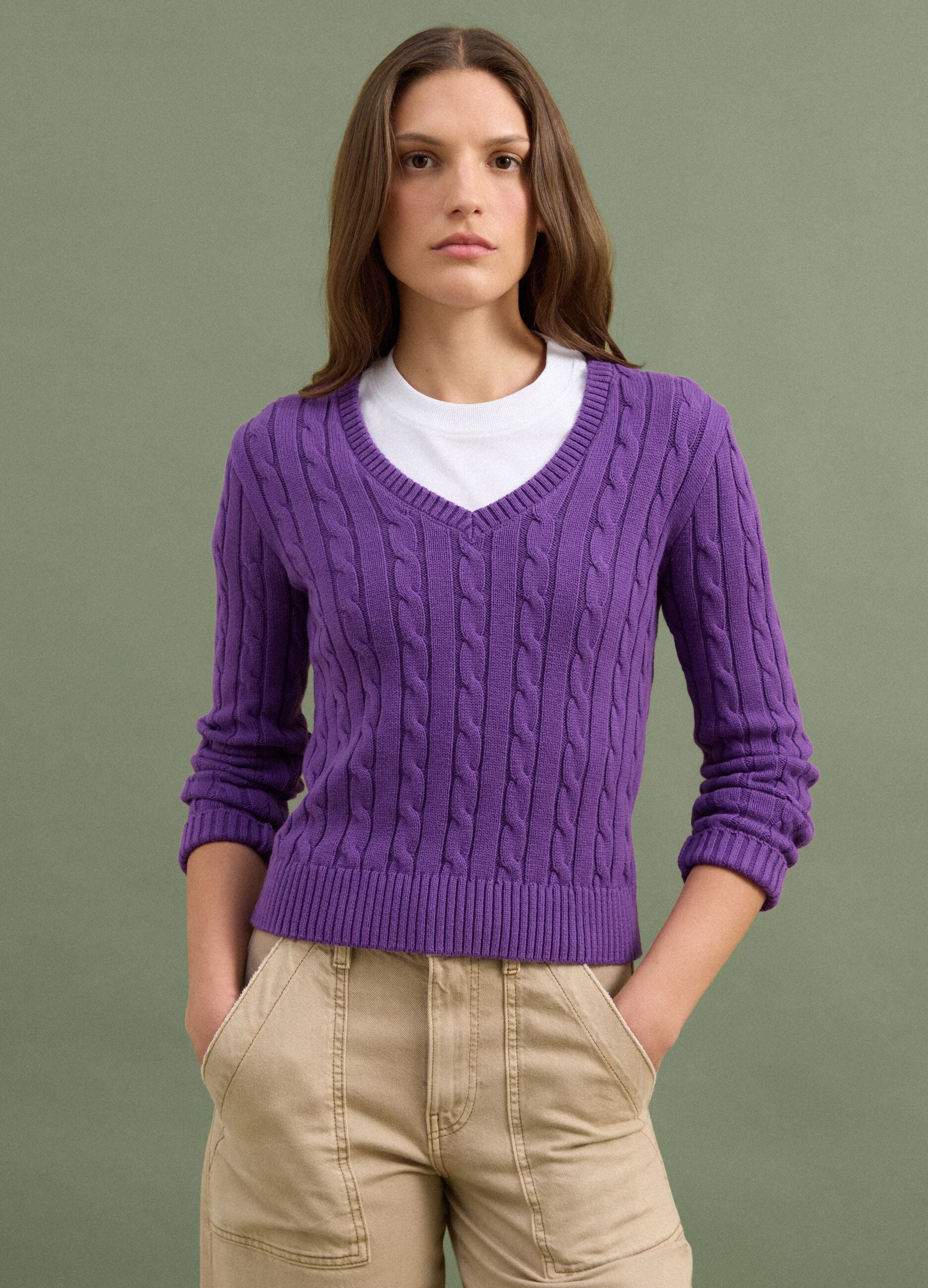 Purple pure cotton cable-knit jumper with deep V-neck