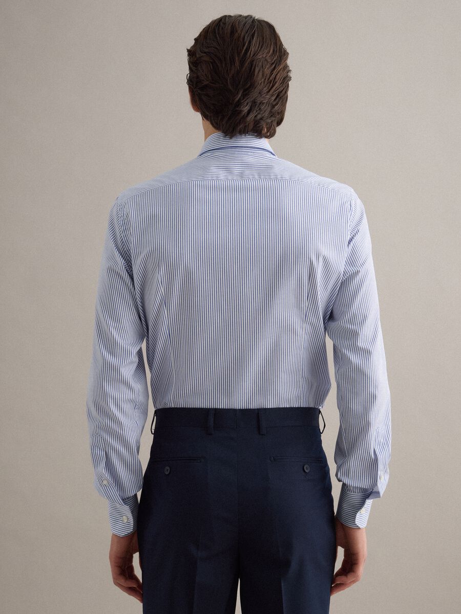 Slim fit pure cotton shirt with white and blue stripes_3