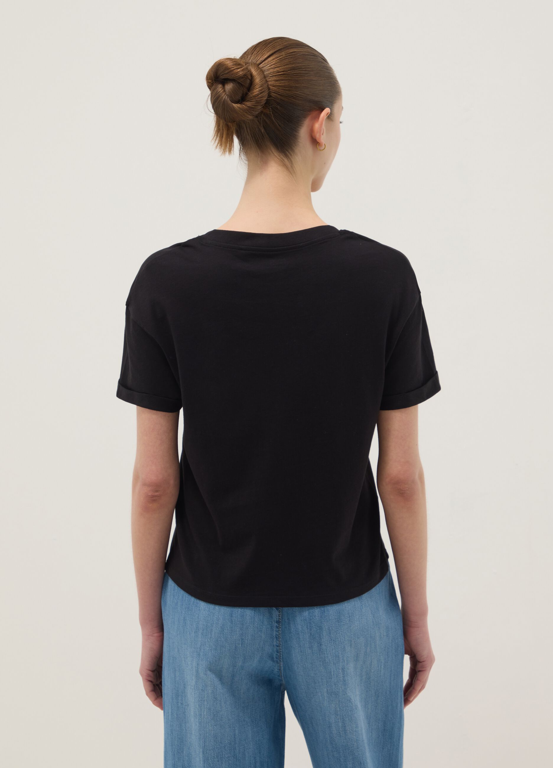 Black 100% cotton V-neck relaxed-fit T-shirt