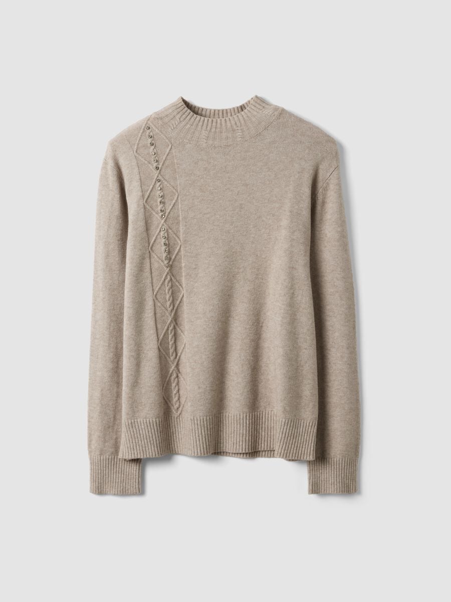 Maglia beige in misto viscosa con collo alto a costine regular fit_4