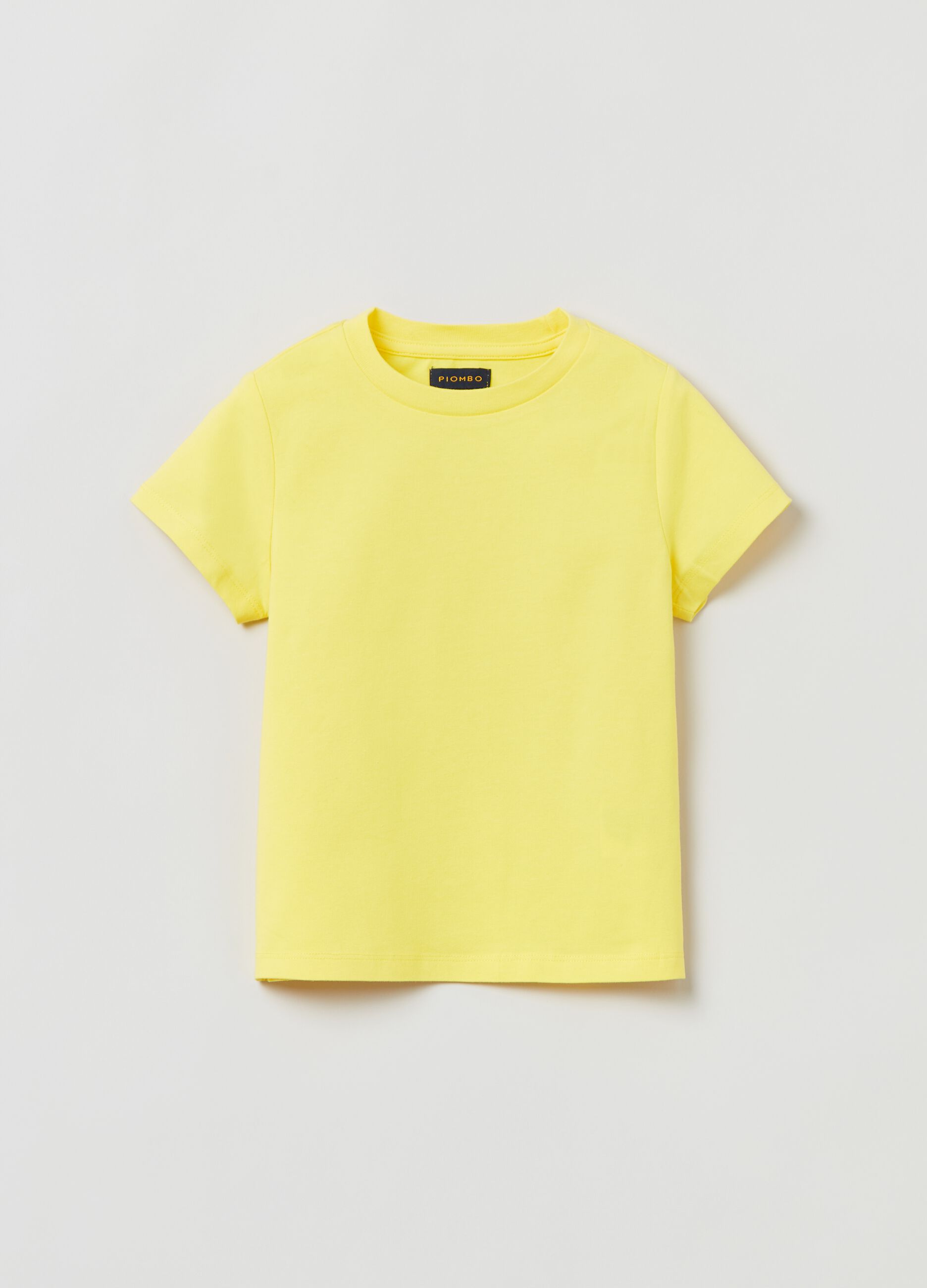 Solid colour T-shirt with round neck