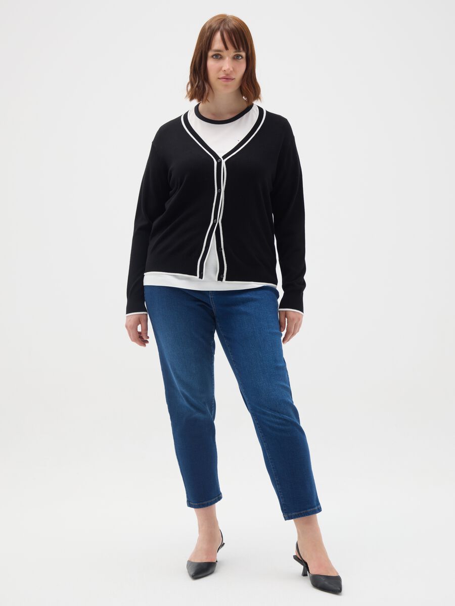 Cardigan nero con bordo a contrasto_1
