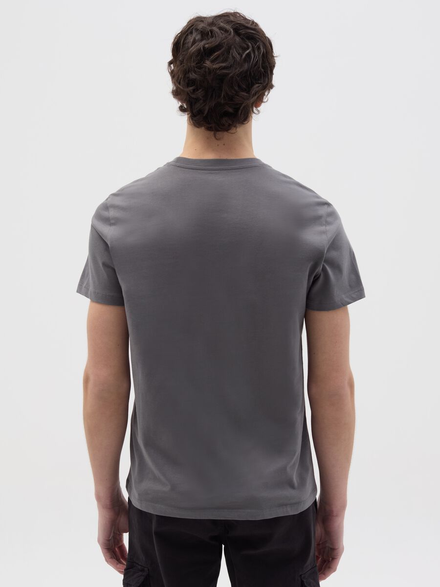 Relaxed-fit T-shirt with round neck_3