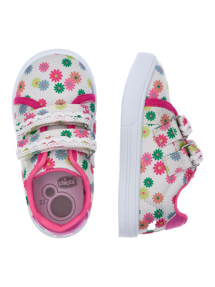 Fancy sneakers_2