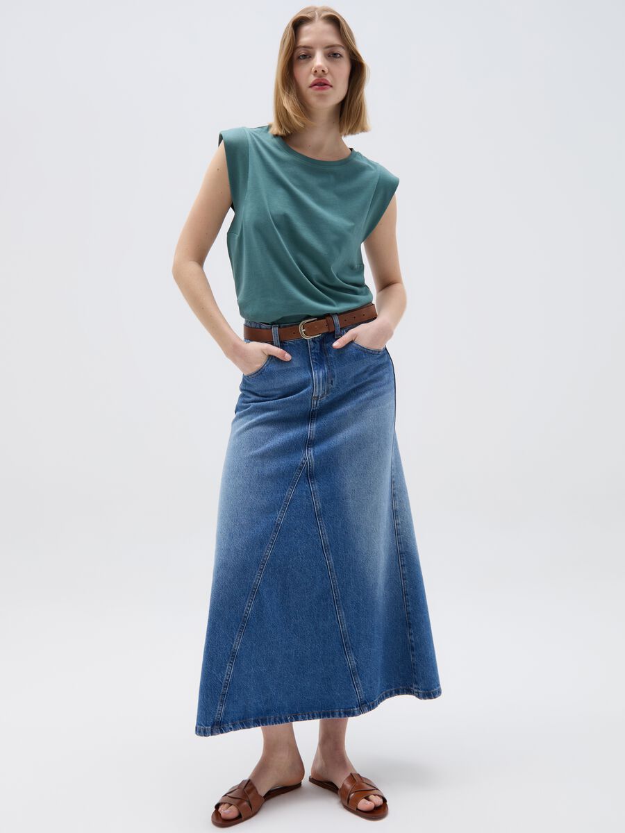 Relaxed-fit sleeveless T-shirt_1