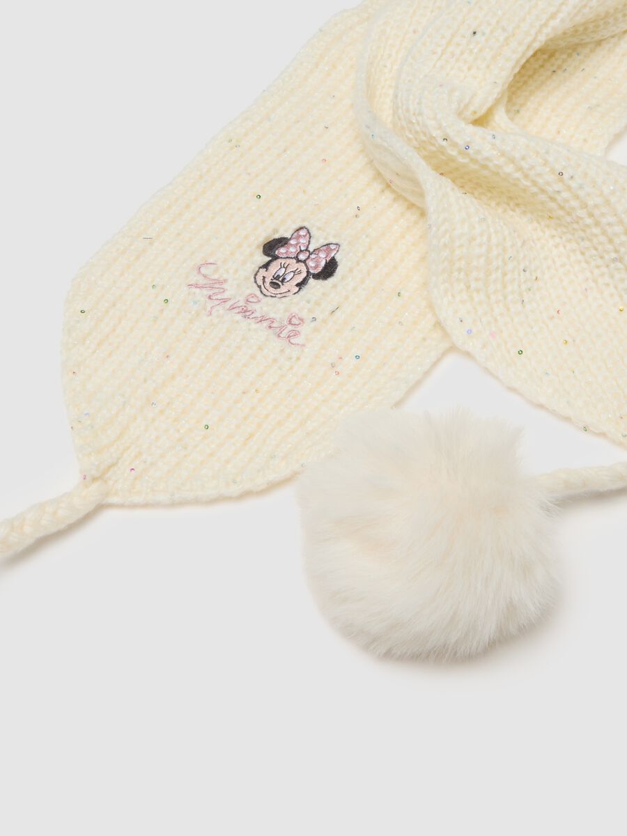 White girl's scarf with pom poms_1