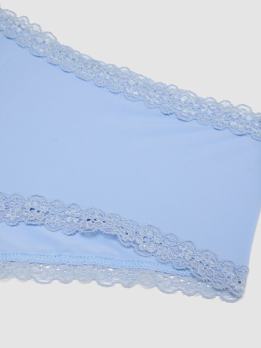 Slip azzurri in tessuto elasticizzato con dettagli in pizzo regular fit_1
