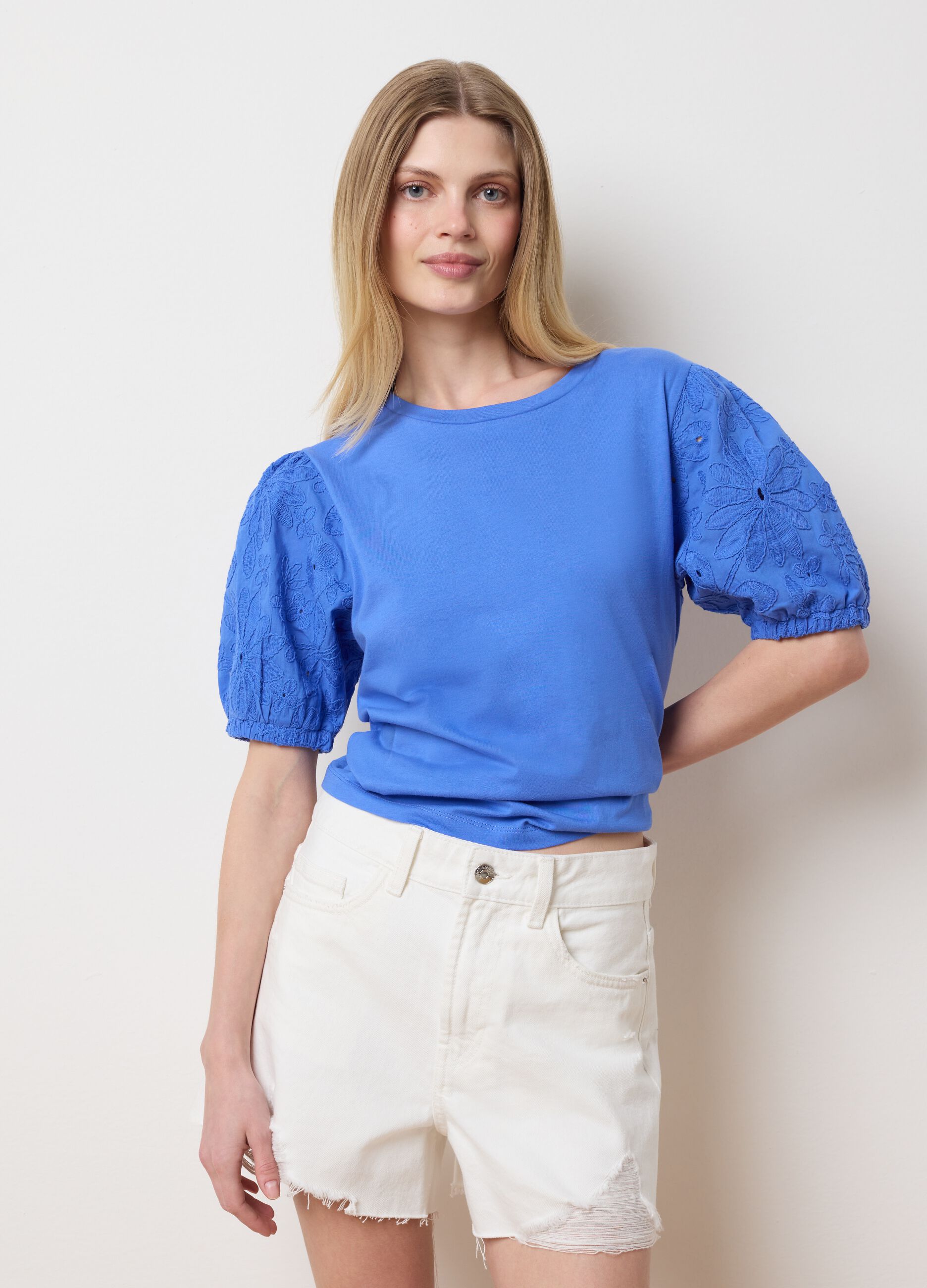 Short Sleeve Blue T-shirt with Embroidered Details