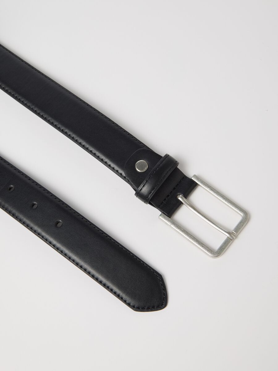 Smooth black belt_1