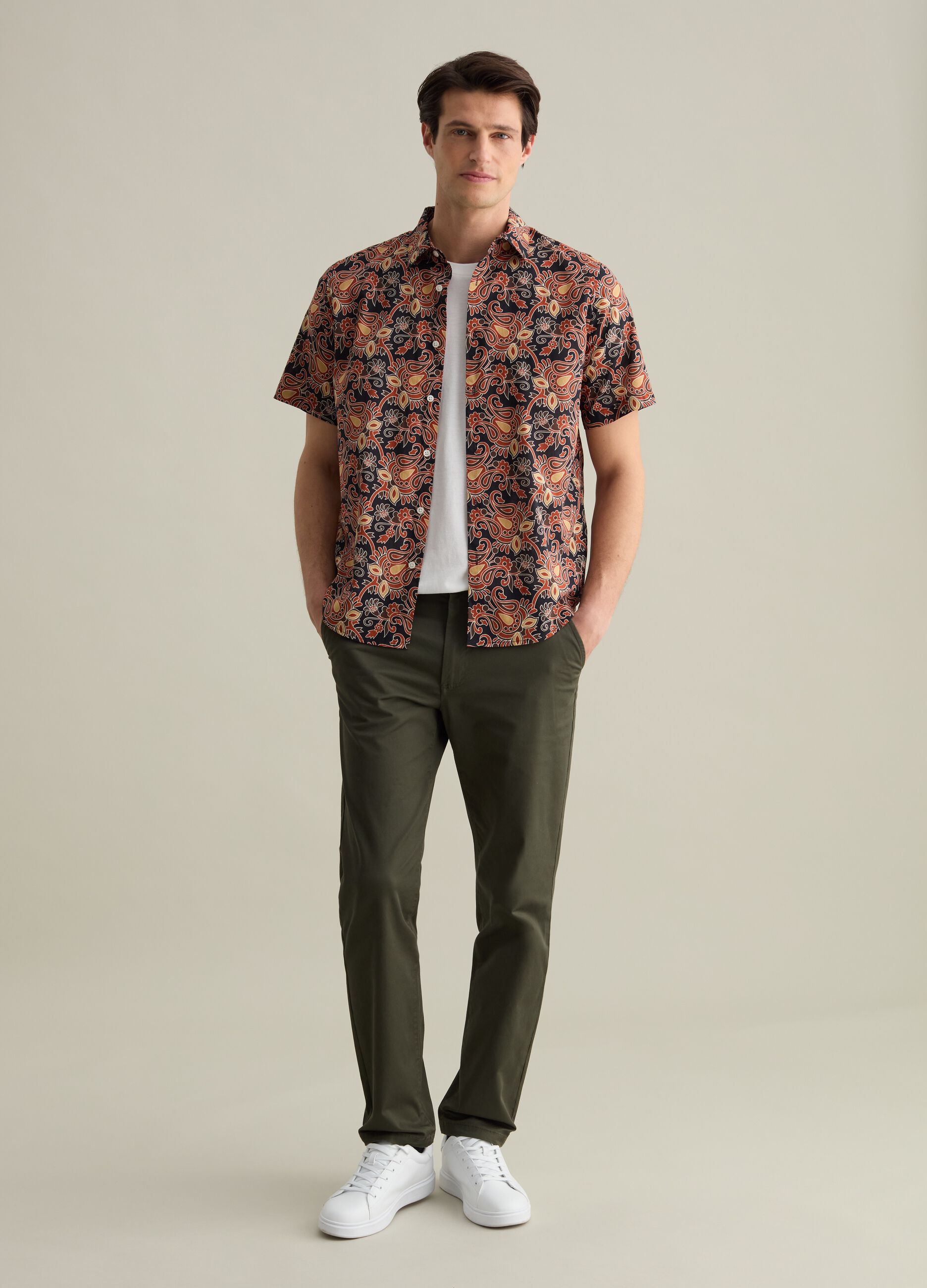 Camicia a maniche corte con stampa paisley