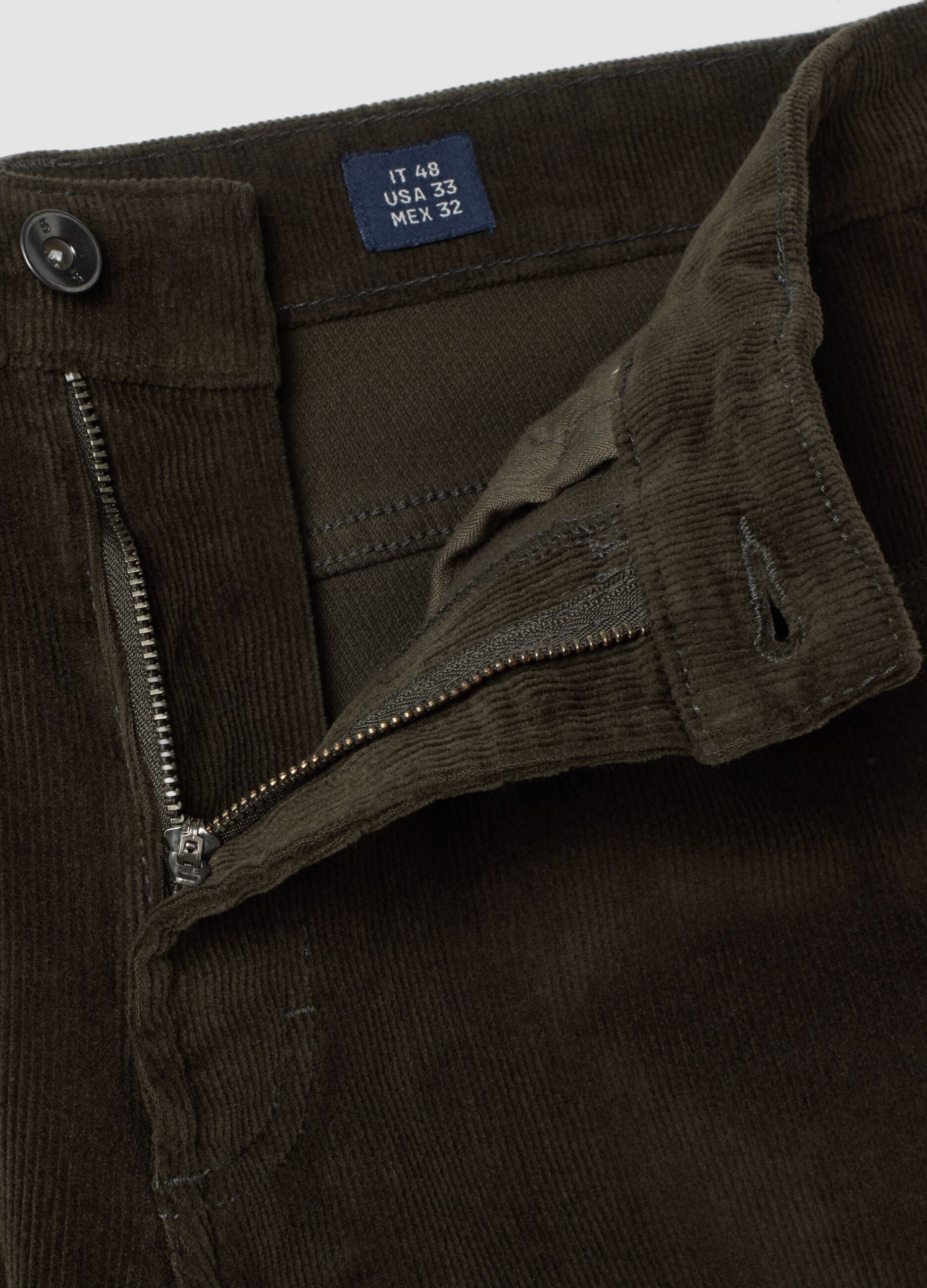 Pantaloni verdi in cotone elasticizzato a coste regular fit