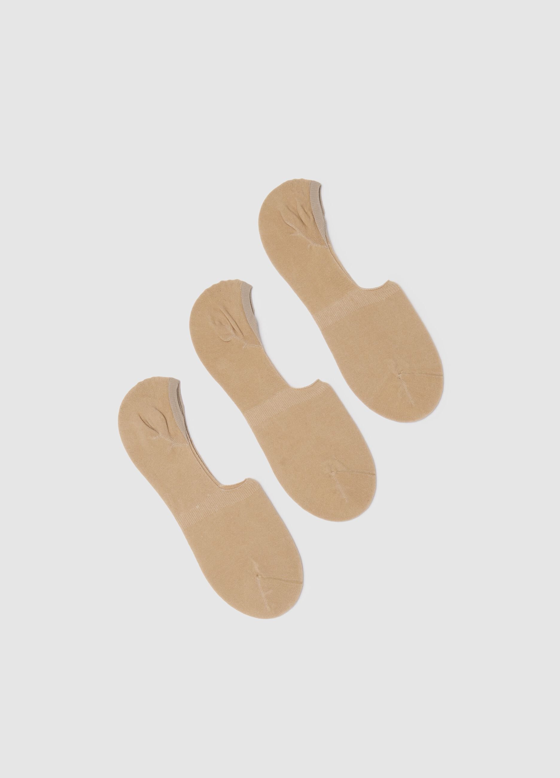 Three-pack beige stretch pop socks