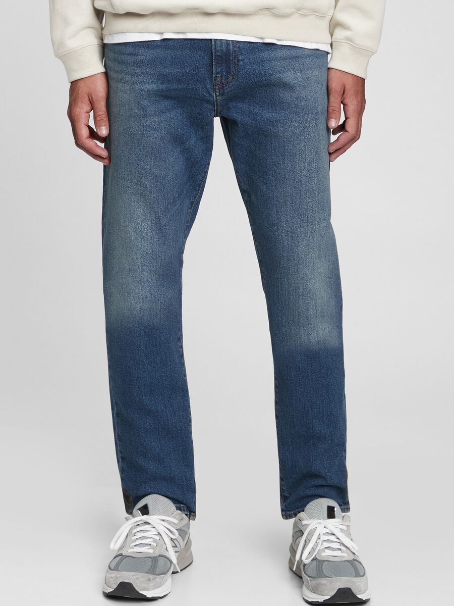 Slim-fit jeans with five pockets_0
