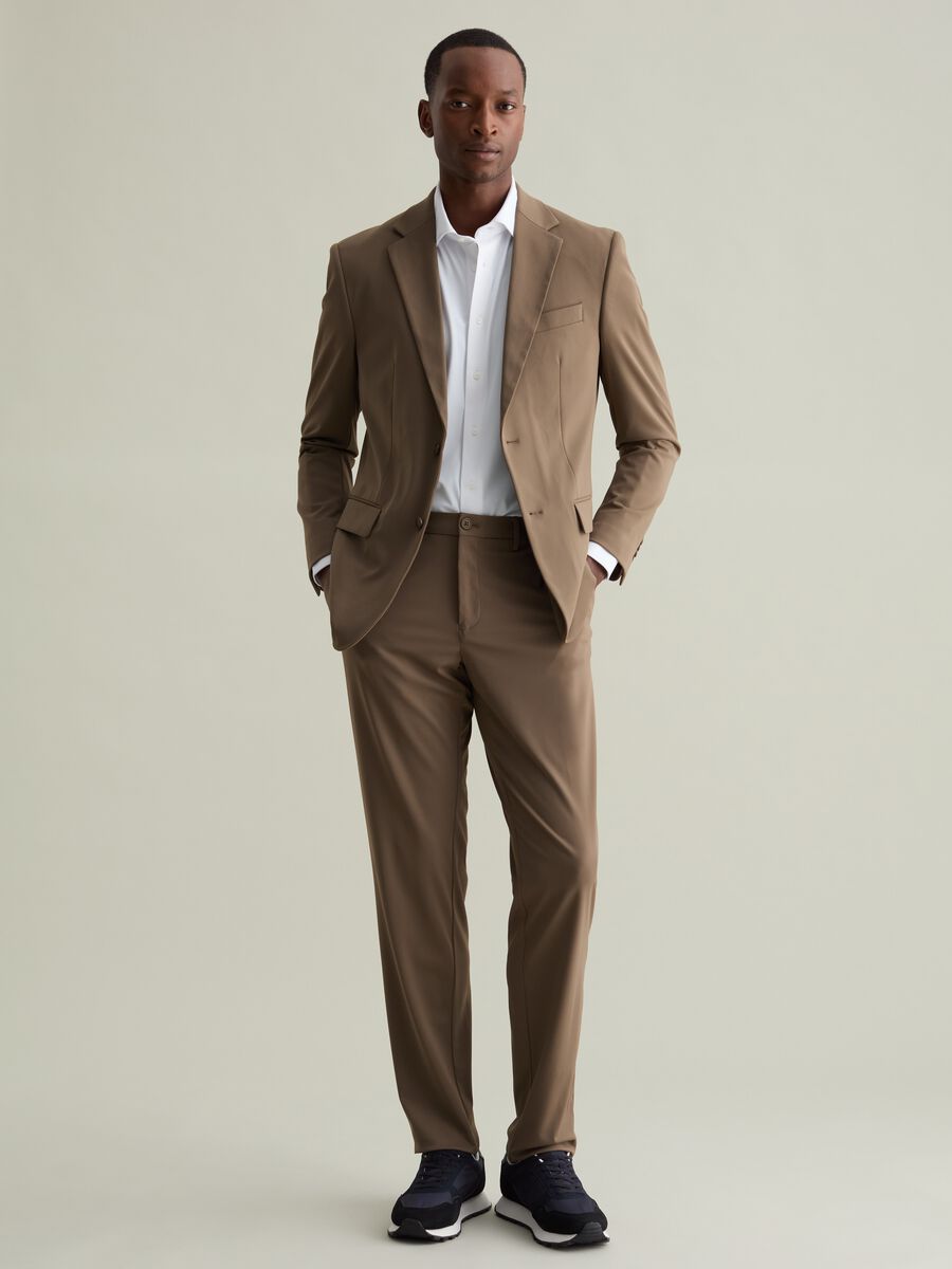 Chino trousers in technical fabric_0