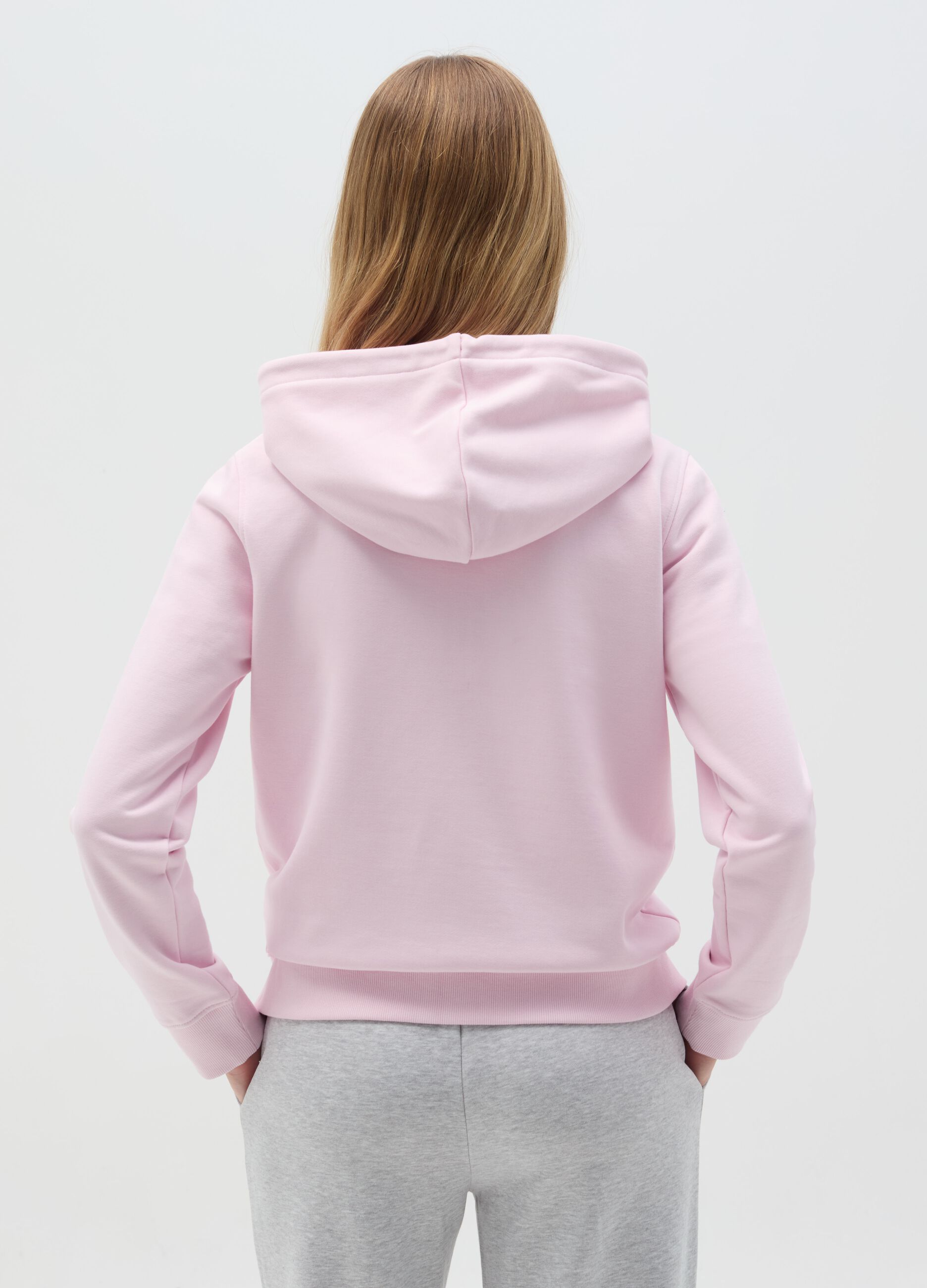 Essential full-zip sweatshirt with hood