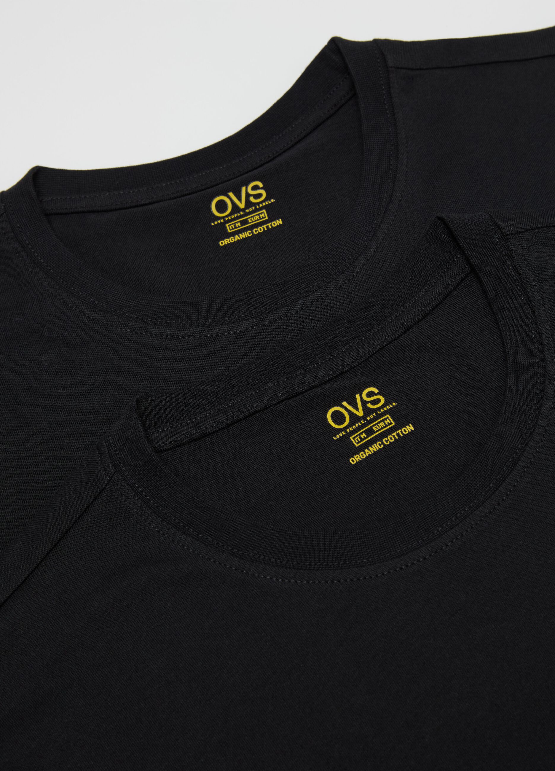 Three-pack organic cotton undershirts