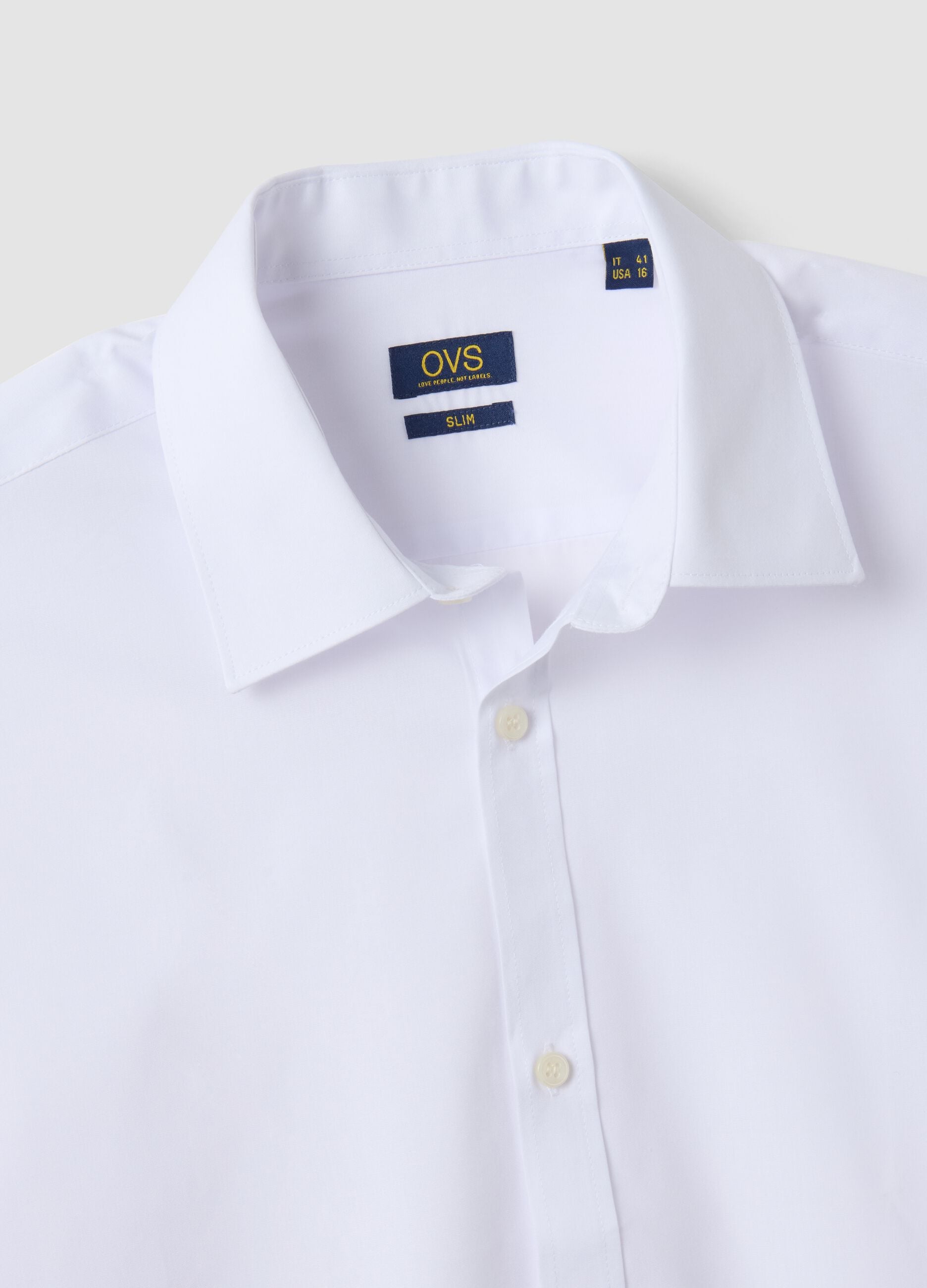 White slim-fit easy-iron shirt with classic collar