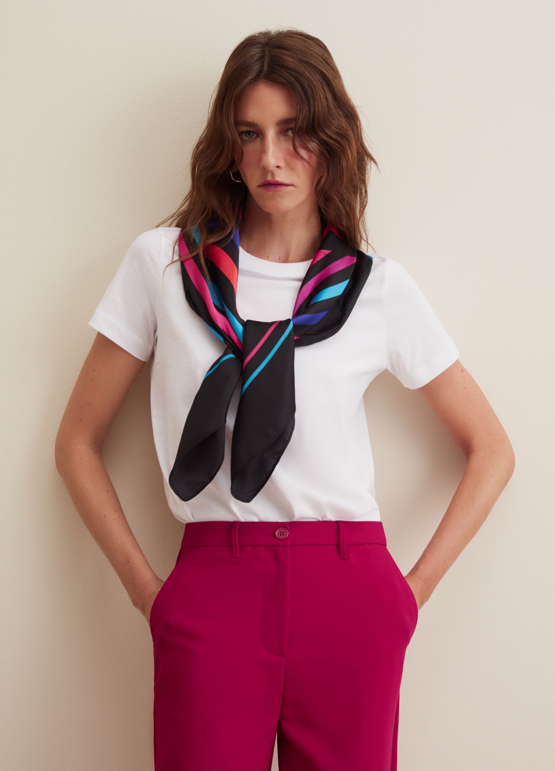 T-shirt in cotone con scollo rotondo