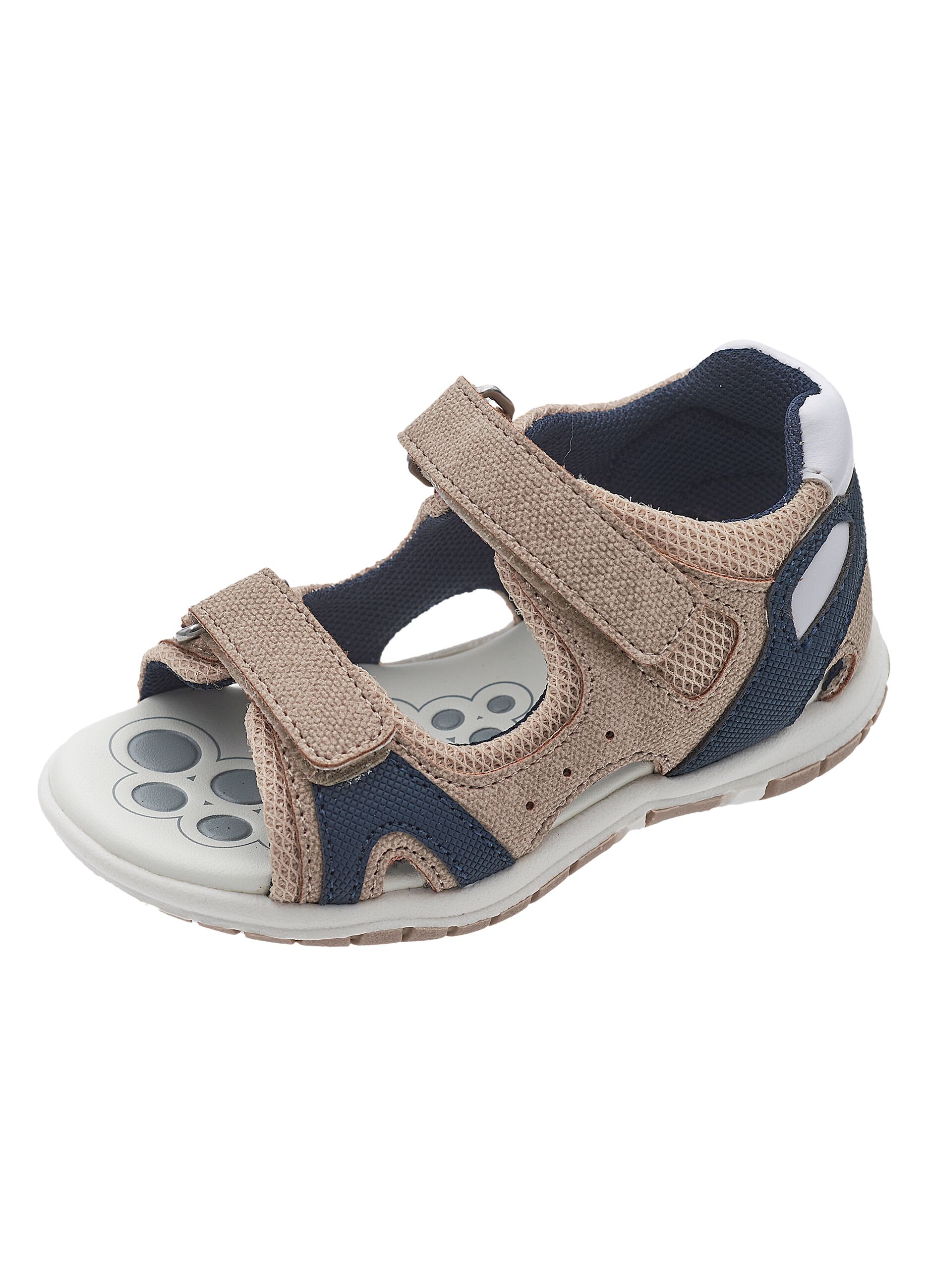 Flat sandals