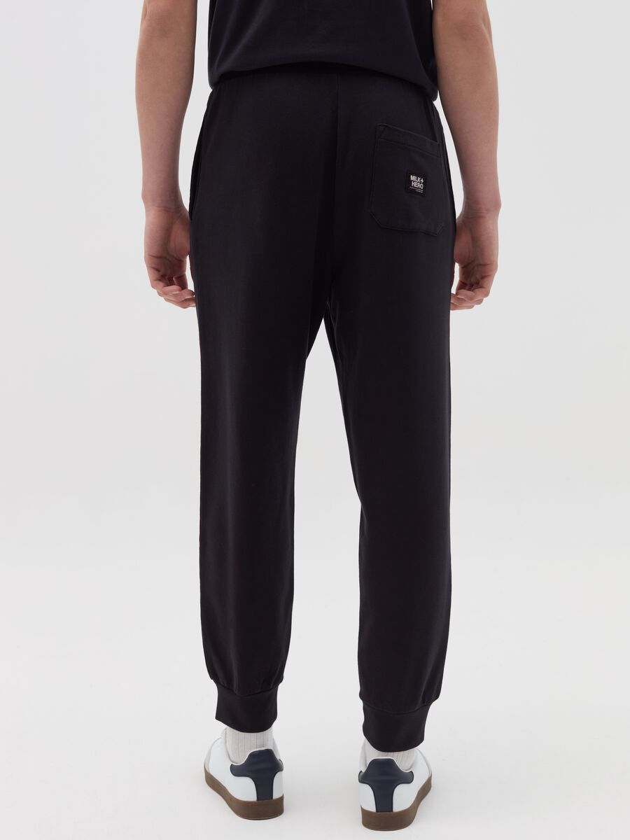 Fleece joggers with print_3