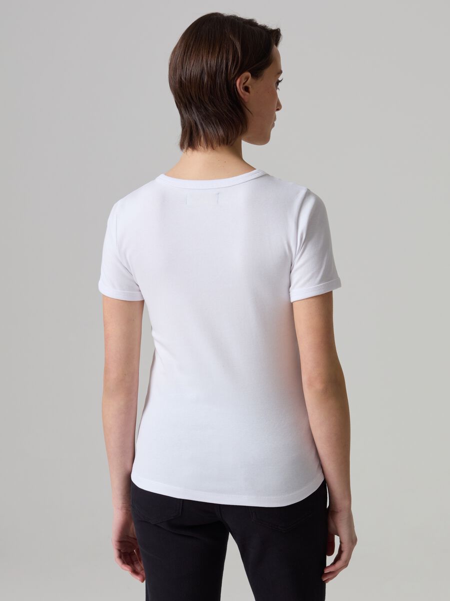 T-shirt girocollo in cotone stretch_2