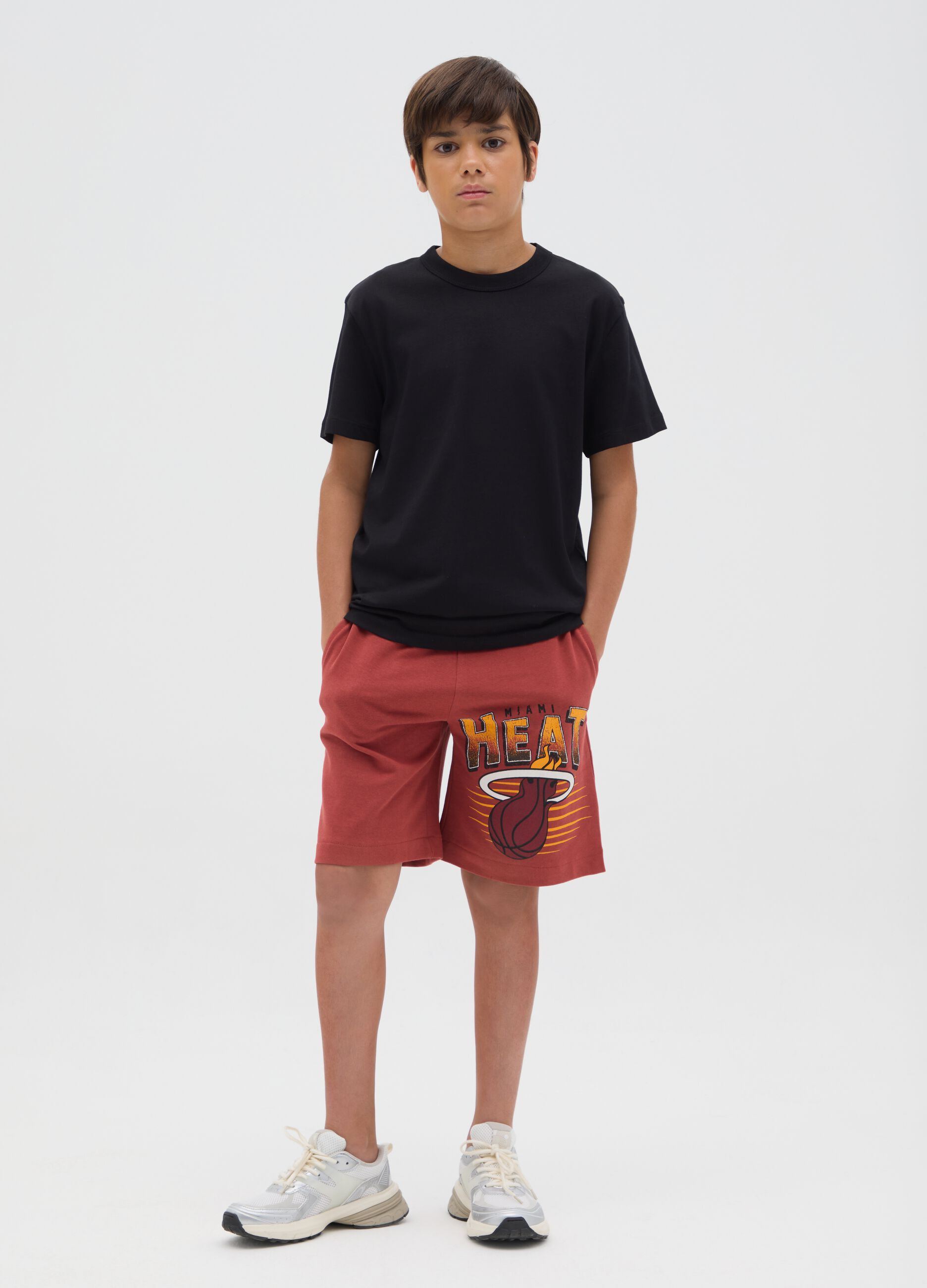 Children's red cotton NBA shorts