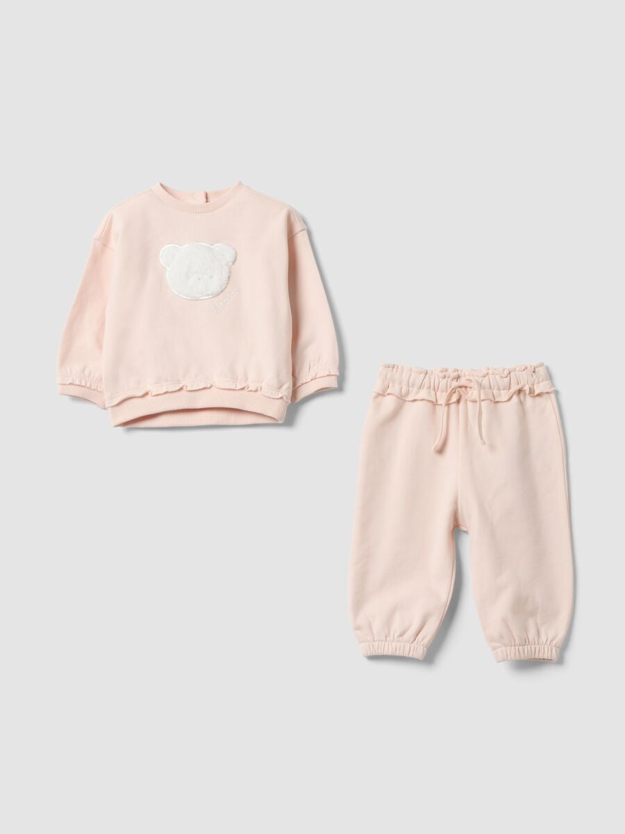 Completo rosa in puro cotone organico con felpa e pantaloni con ricamo orsetto_0