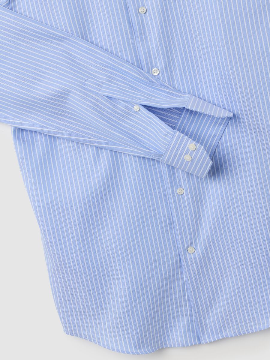 Camicia a righe bianche e azzurre in puro cotone slim fit_5