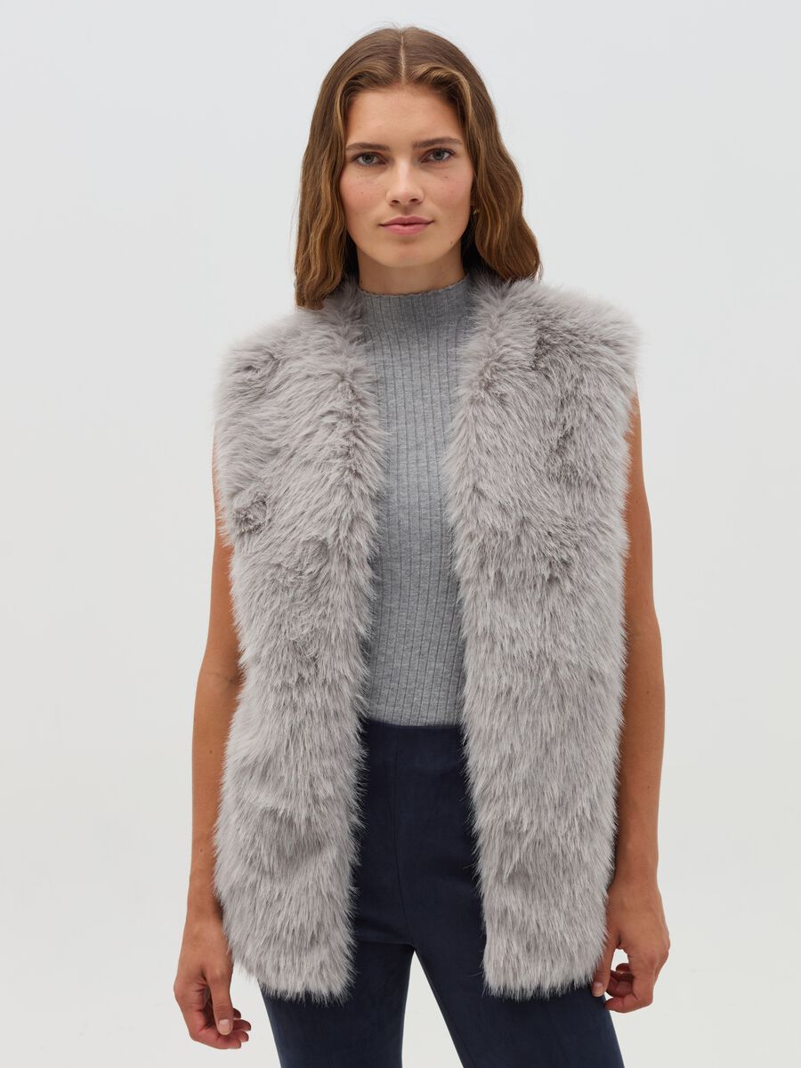 Gilet in eco pelliccia_0
