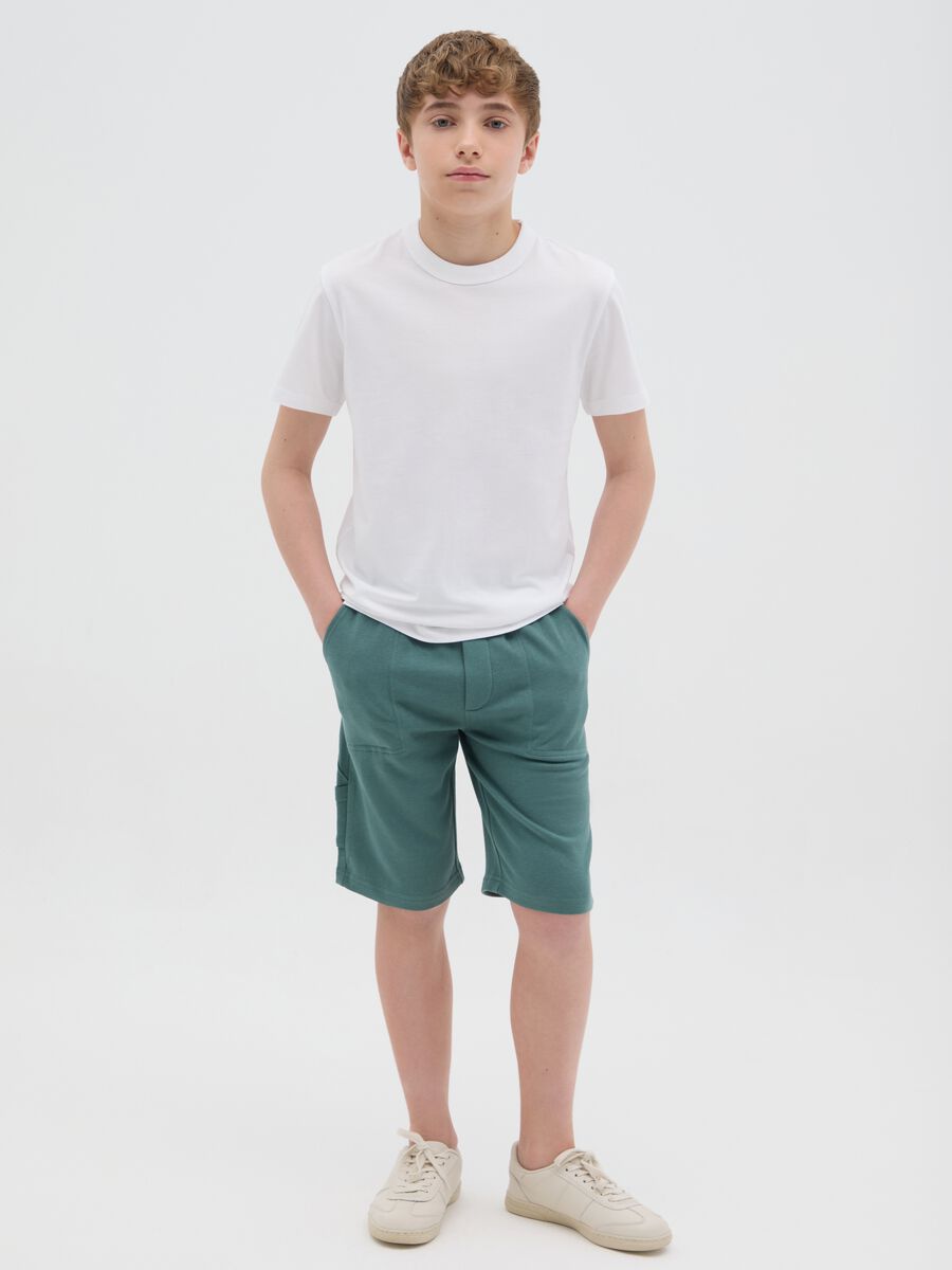 Green shorts in organic cotton_0