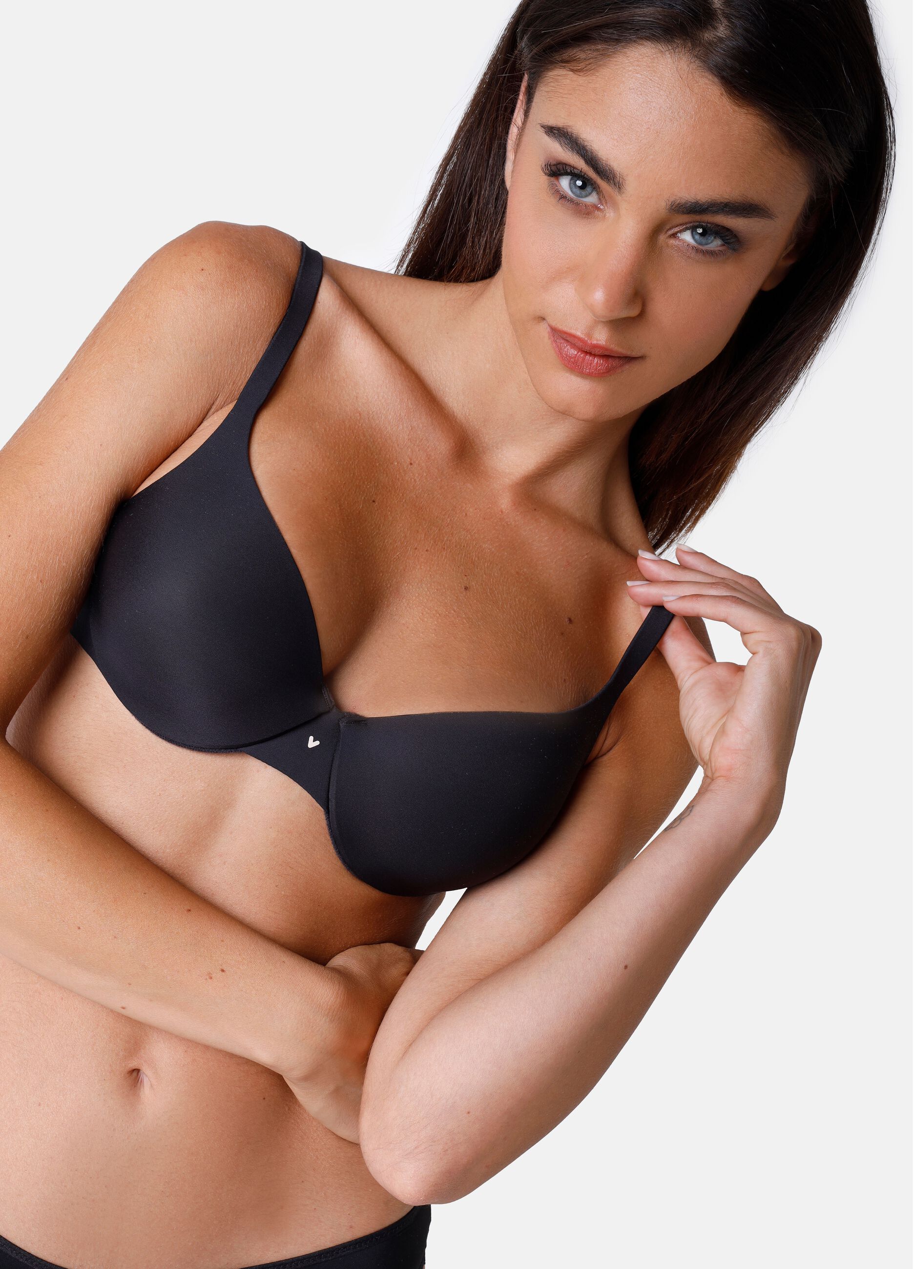 Invisible Lift bra with underwiring