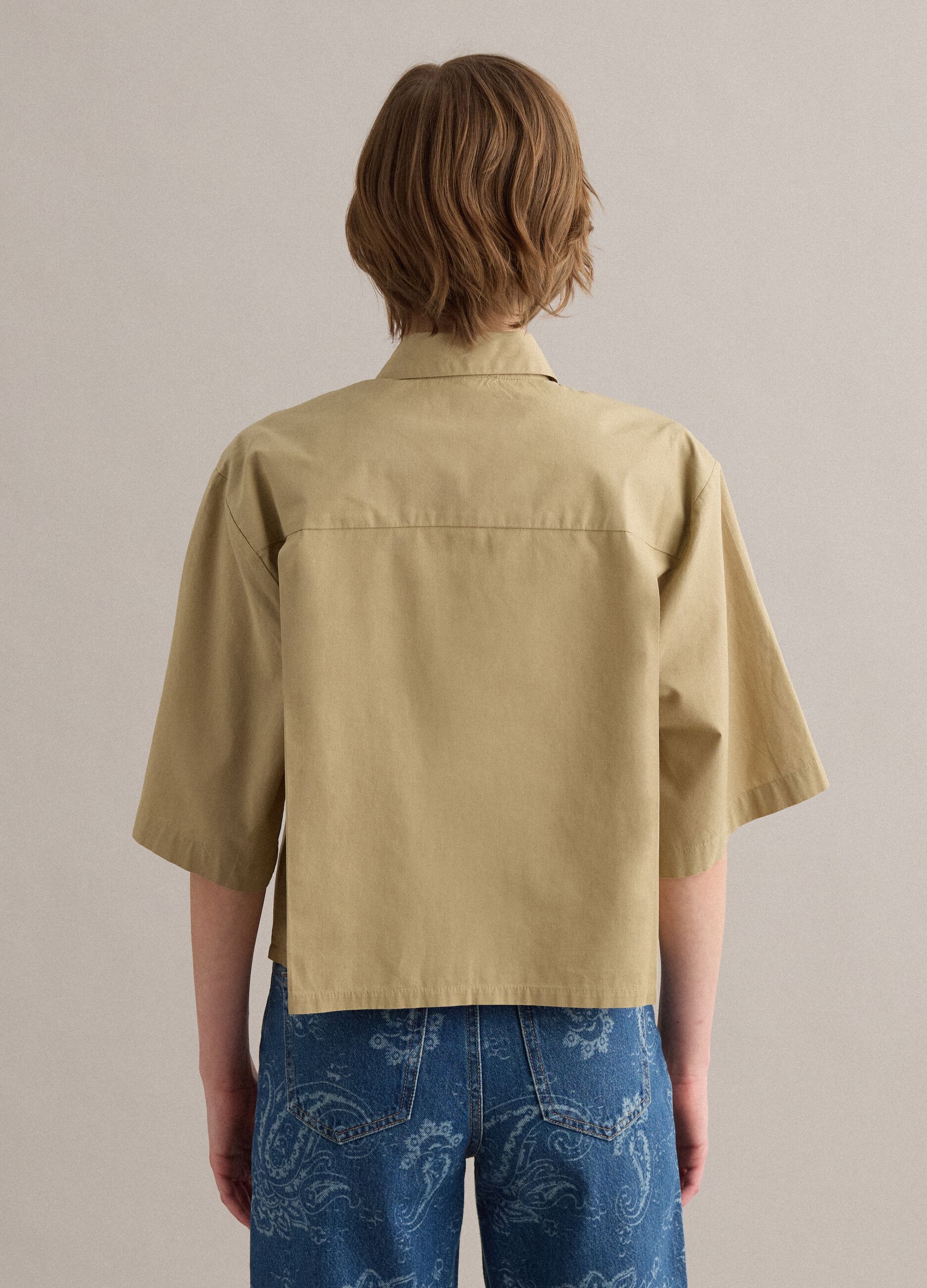 Camicia beige in puro cotone con taschino over fit