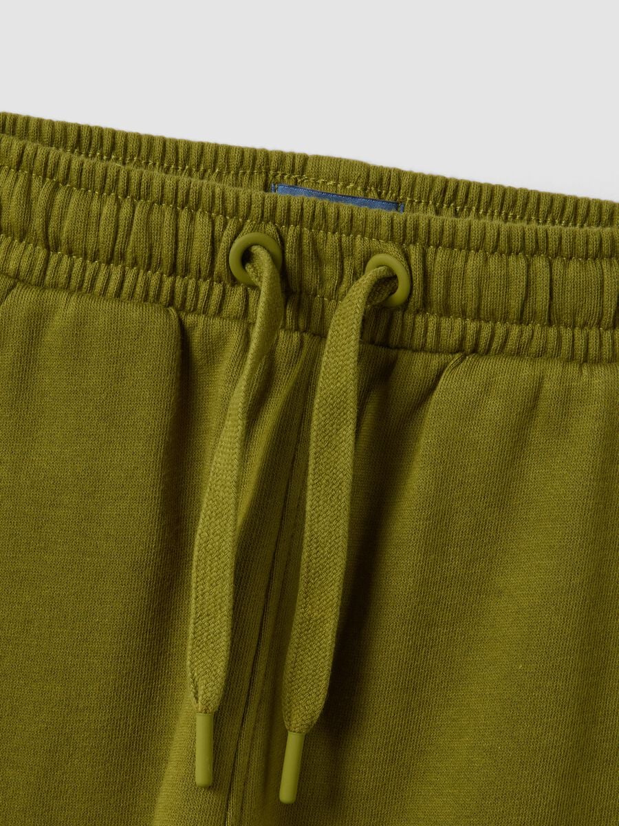 Pantaloni jogger verdi in cotone organico_3