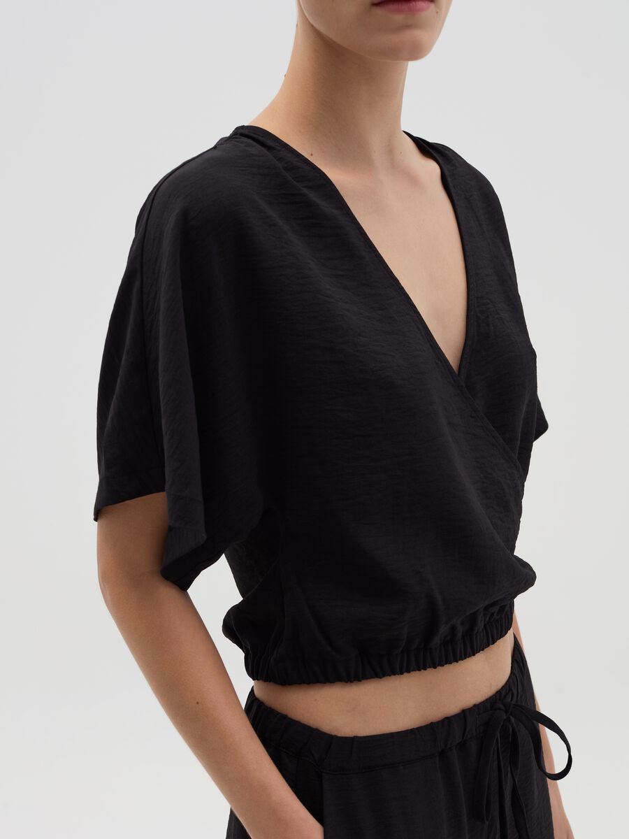 Short black crossover blouse_2