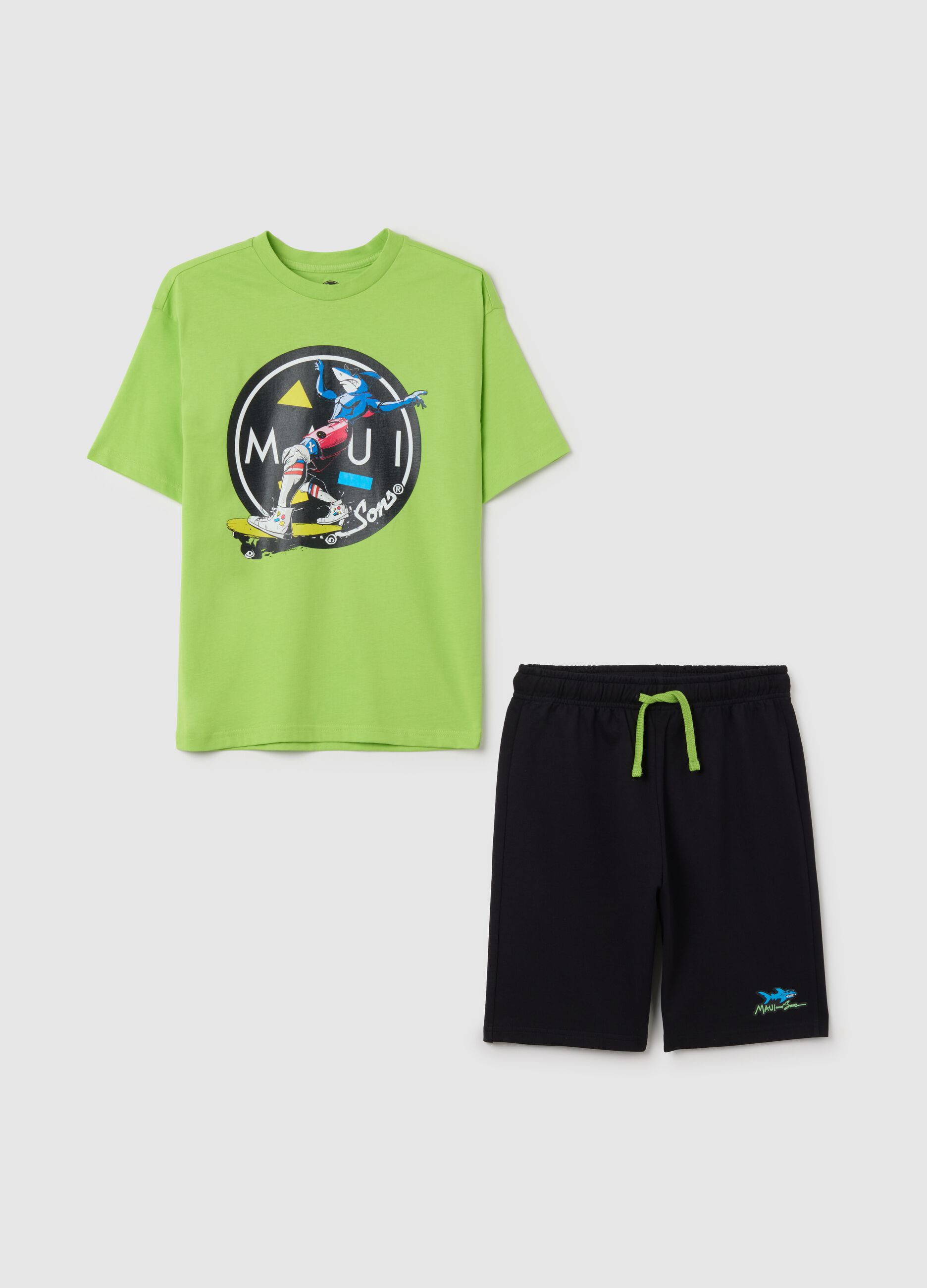 Boy's pure cotton green regular fit outfit