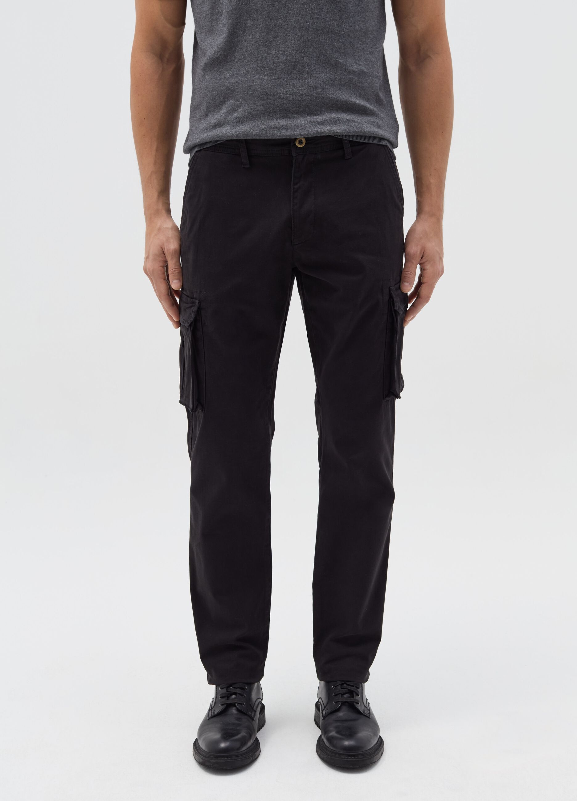 Cargo trousers in twill