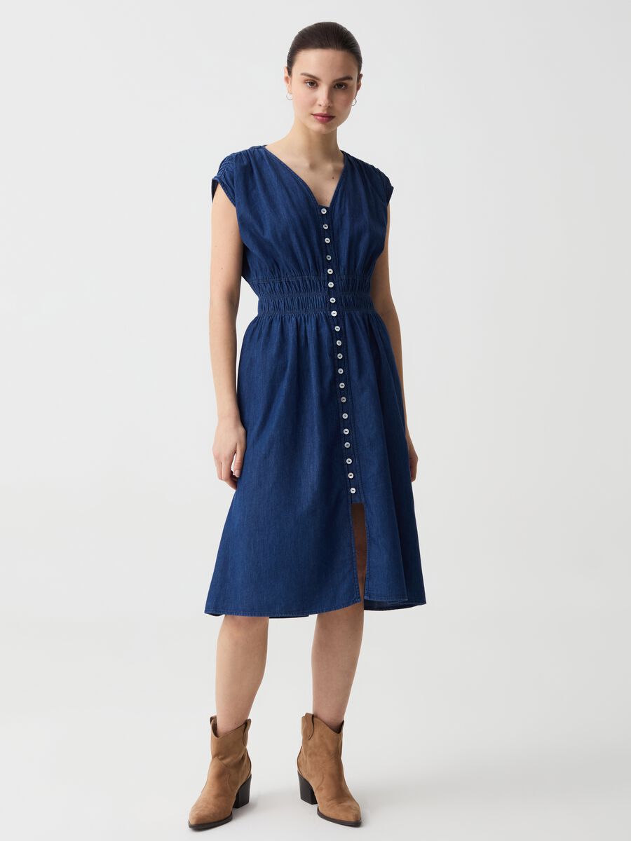 Denim midi dress with small buttons_0
