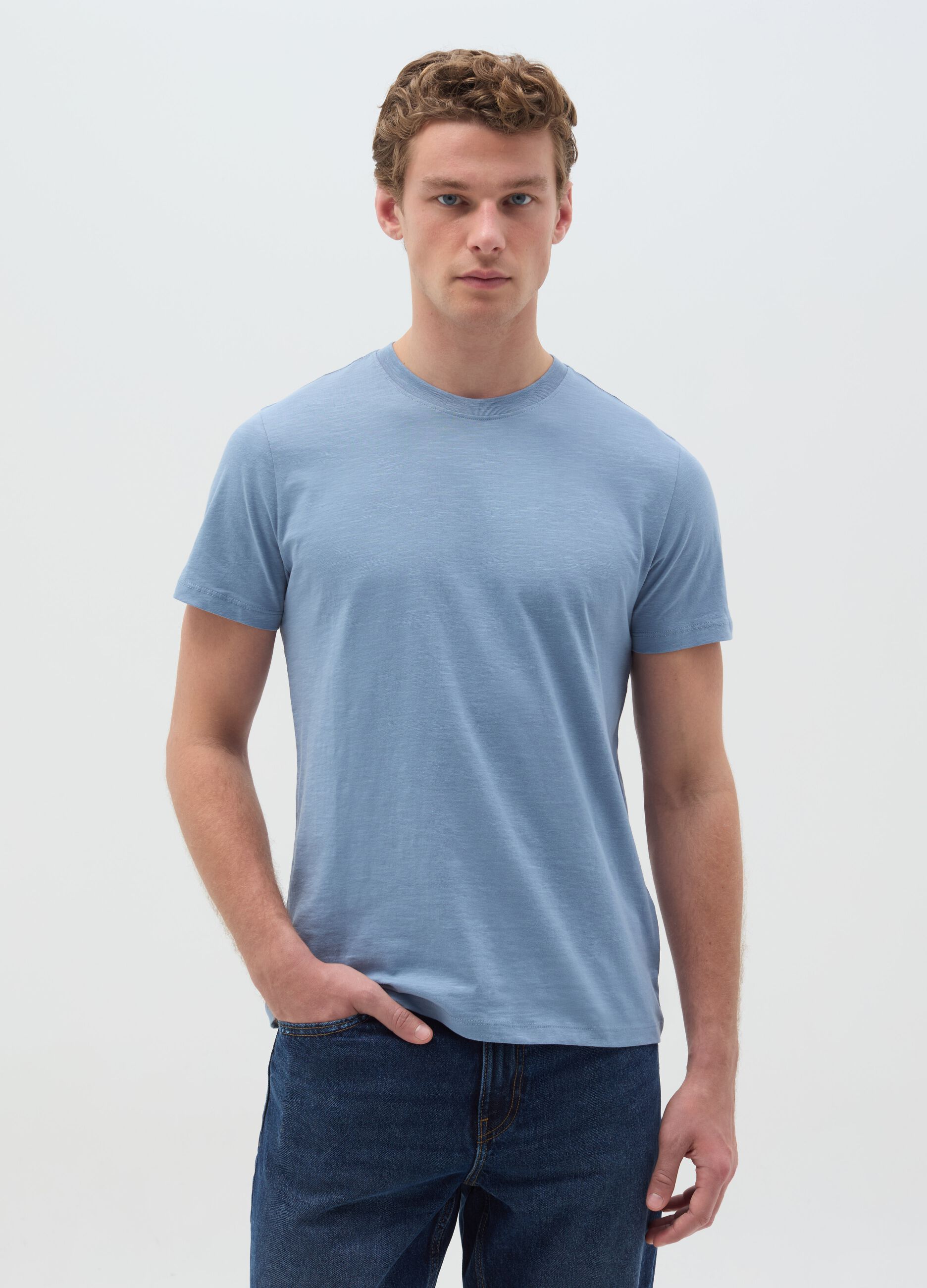 T-shirt in slub cotton with round neck