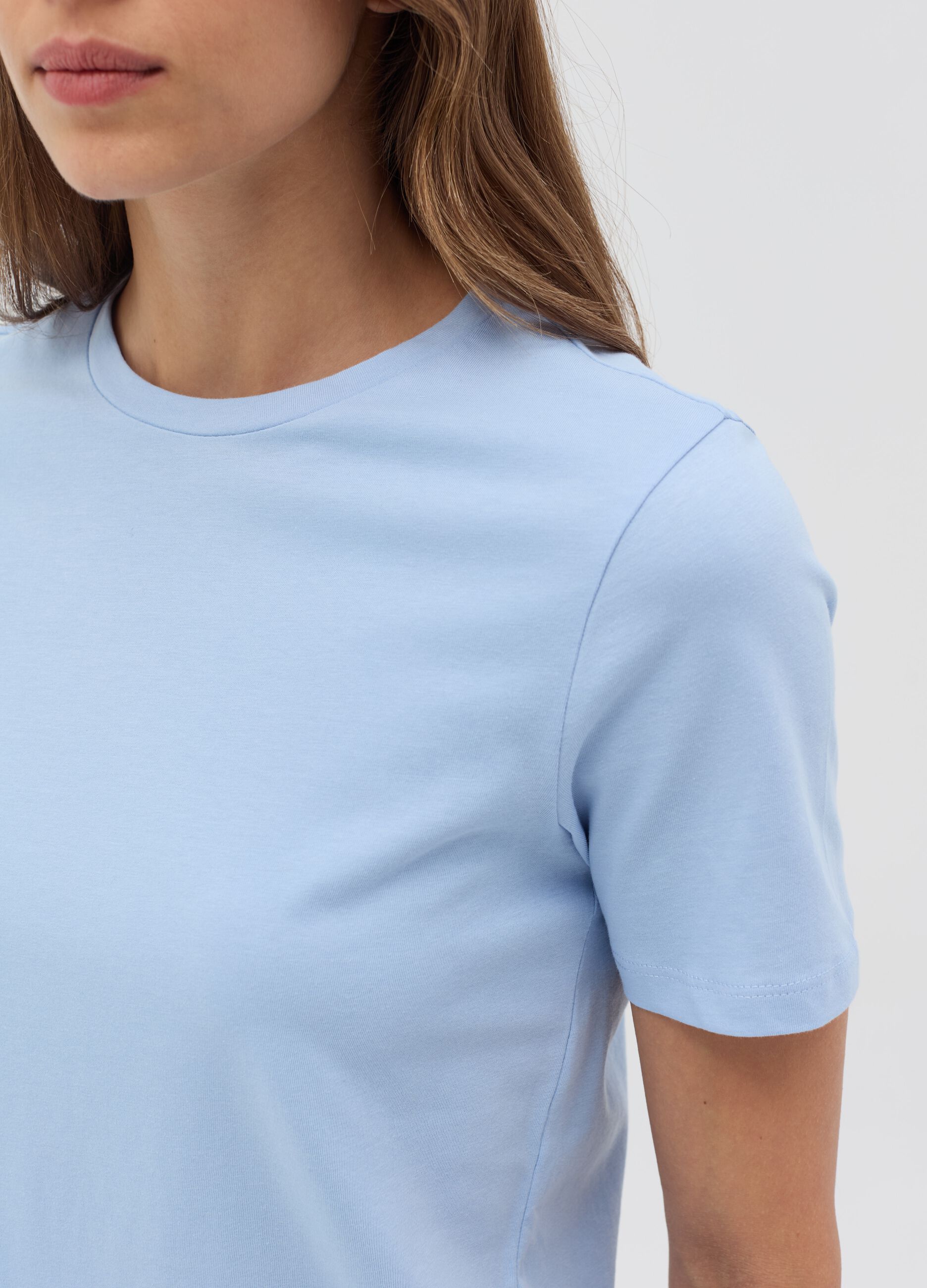 Essential T-shirt in organic cotton
