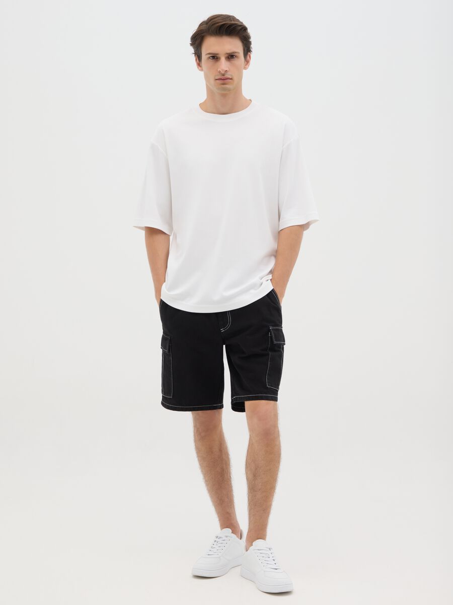 Men's black wide leg cotton cargo shorts_0
