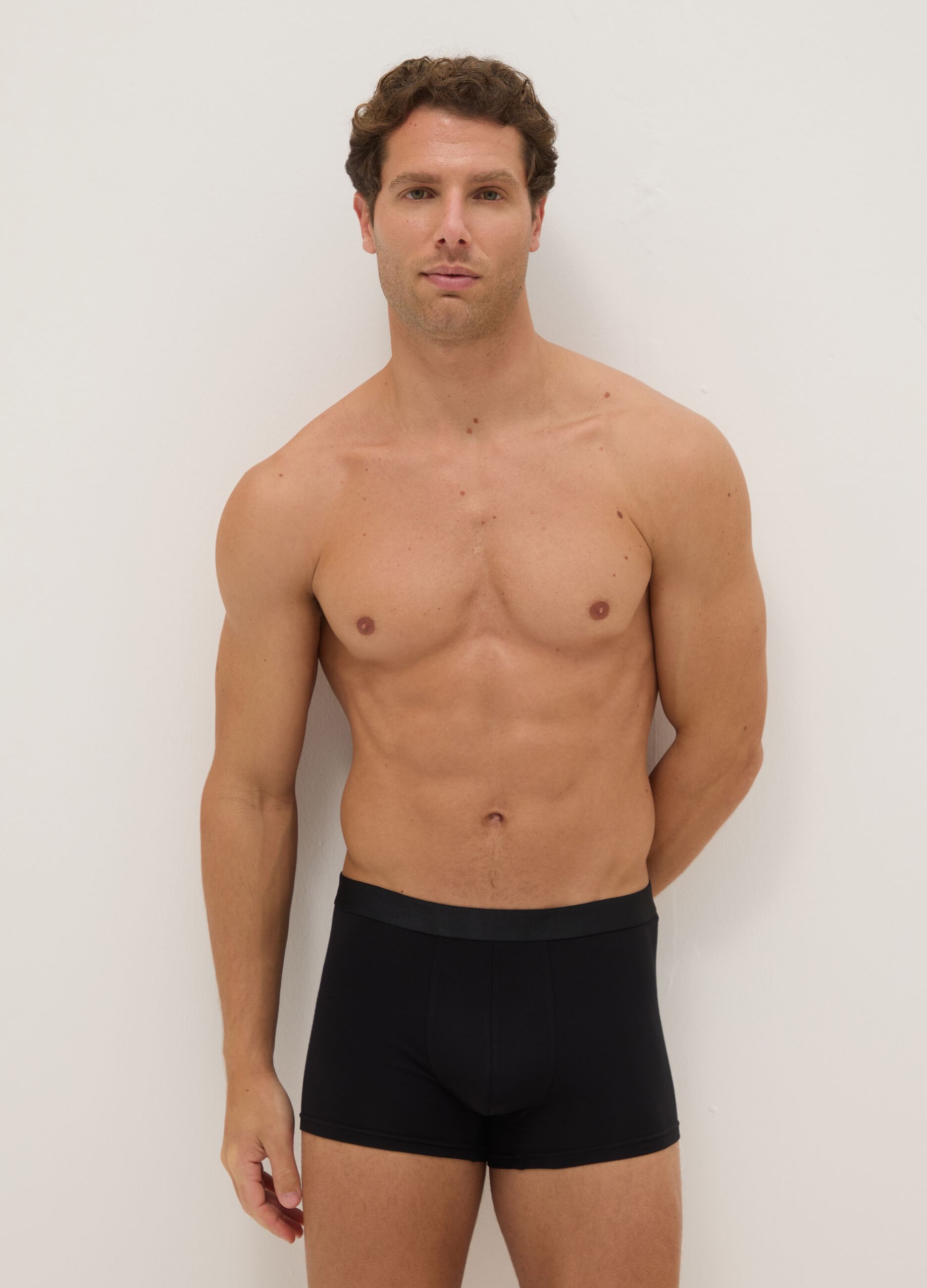Three-pack of regular fit black stretch cotton boxers